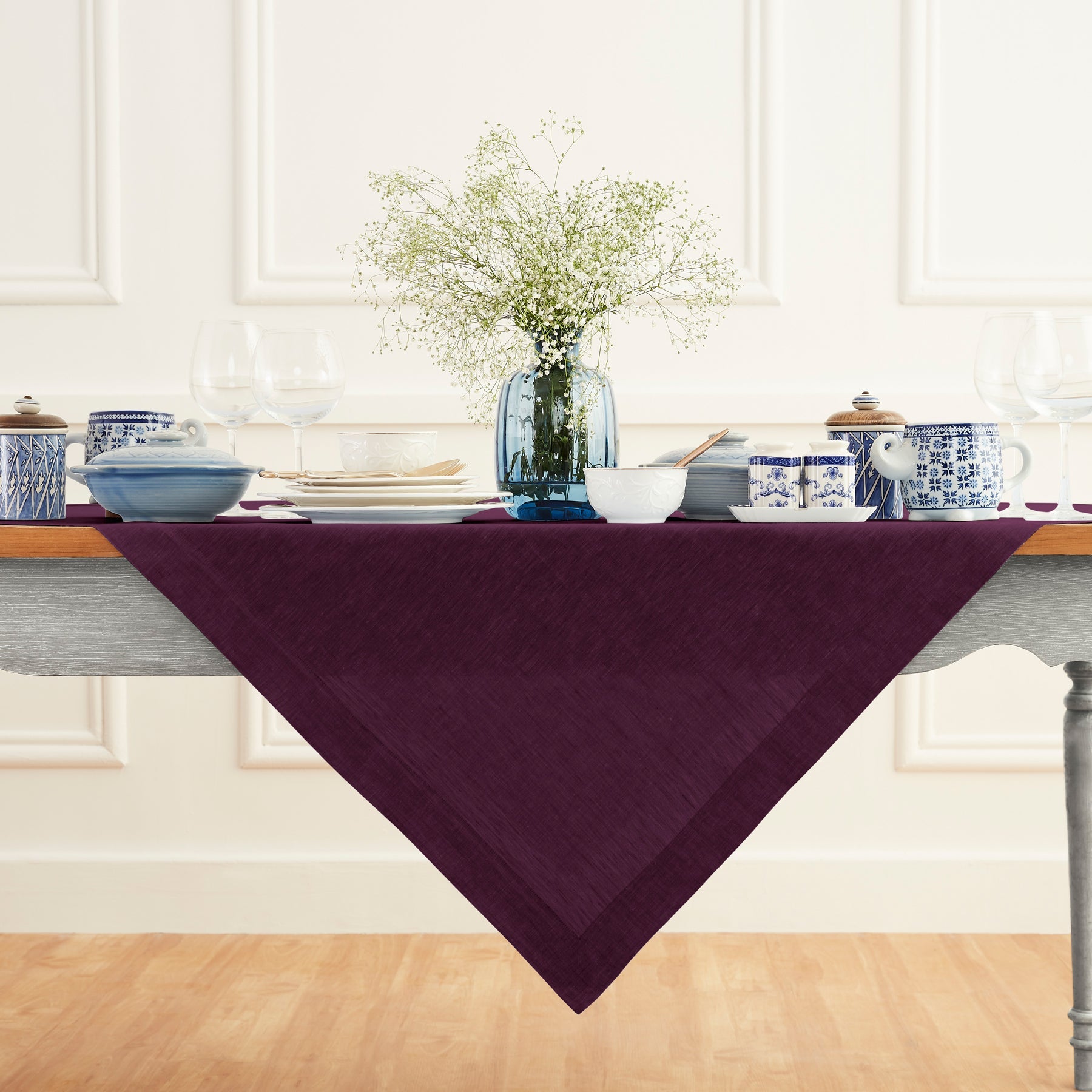 Athena Table Throw