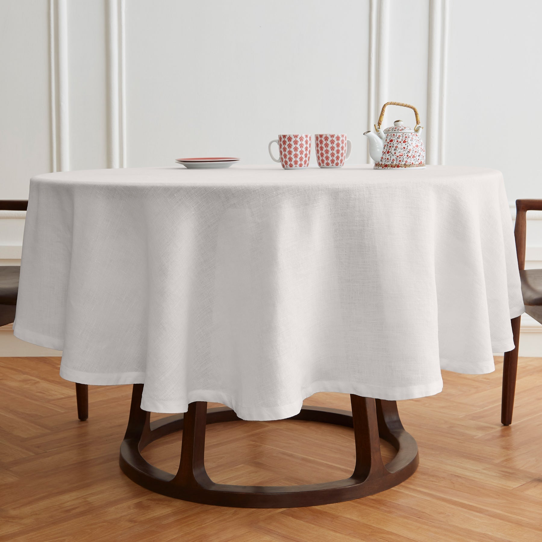 Sonoma Round Tablecloth Pre - Washed White