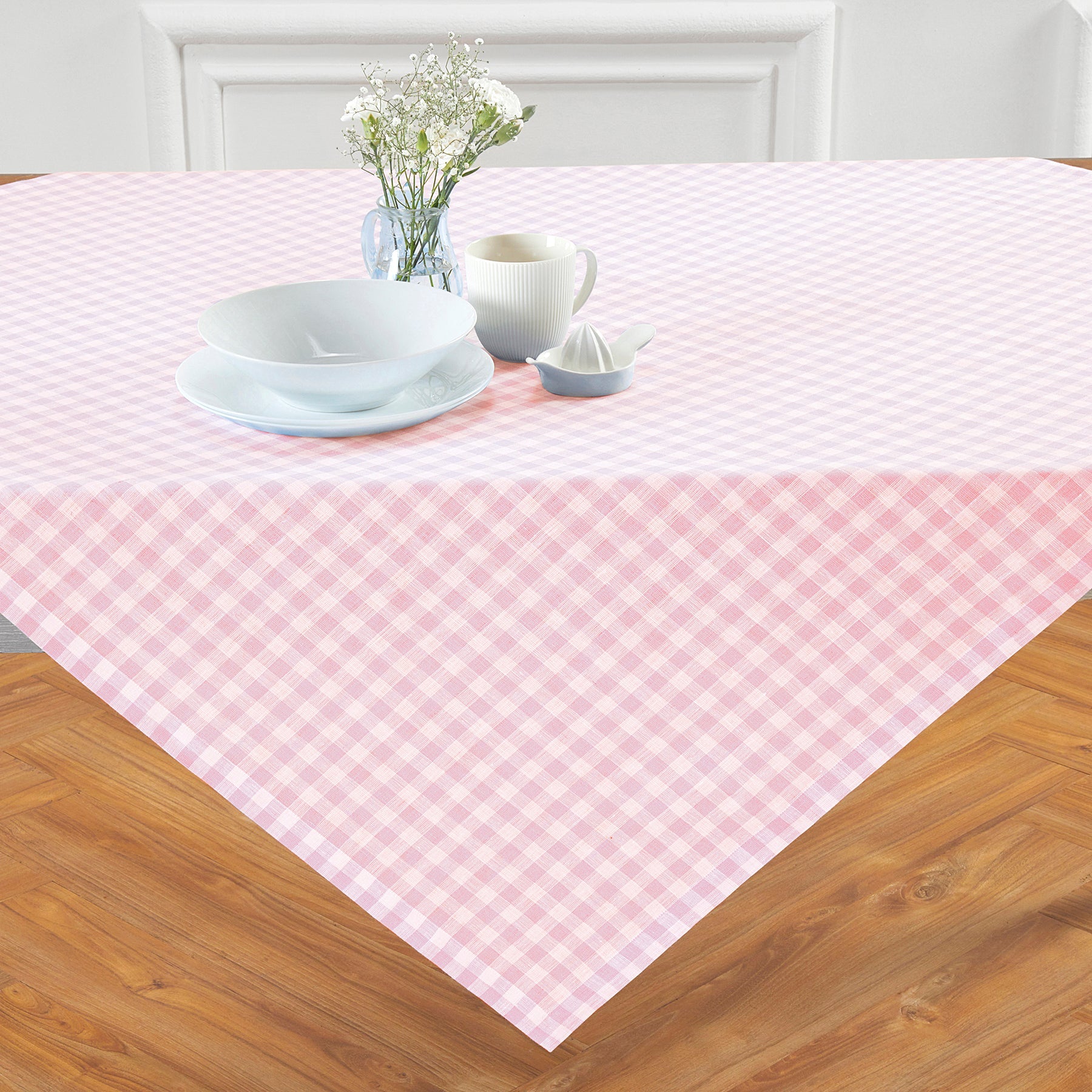 Gingham Table Throw