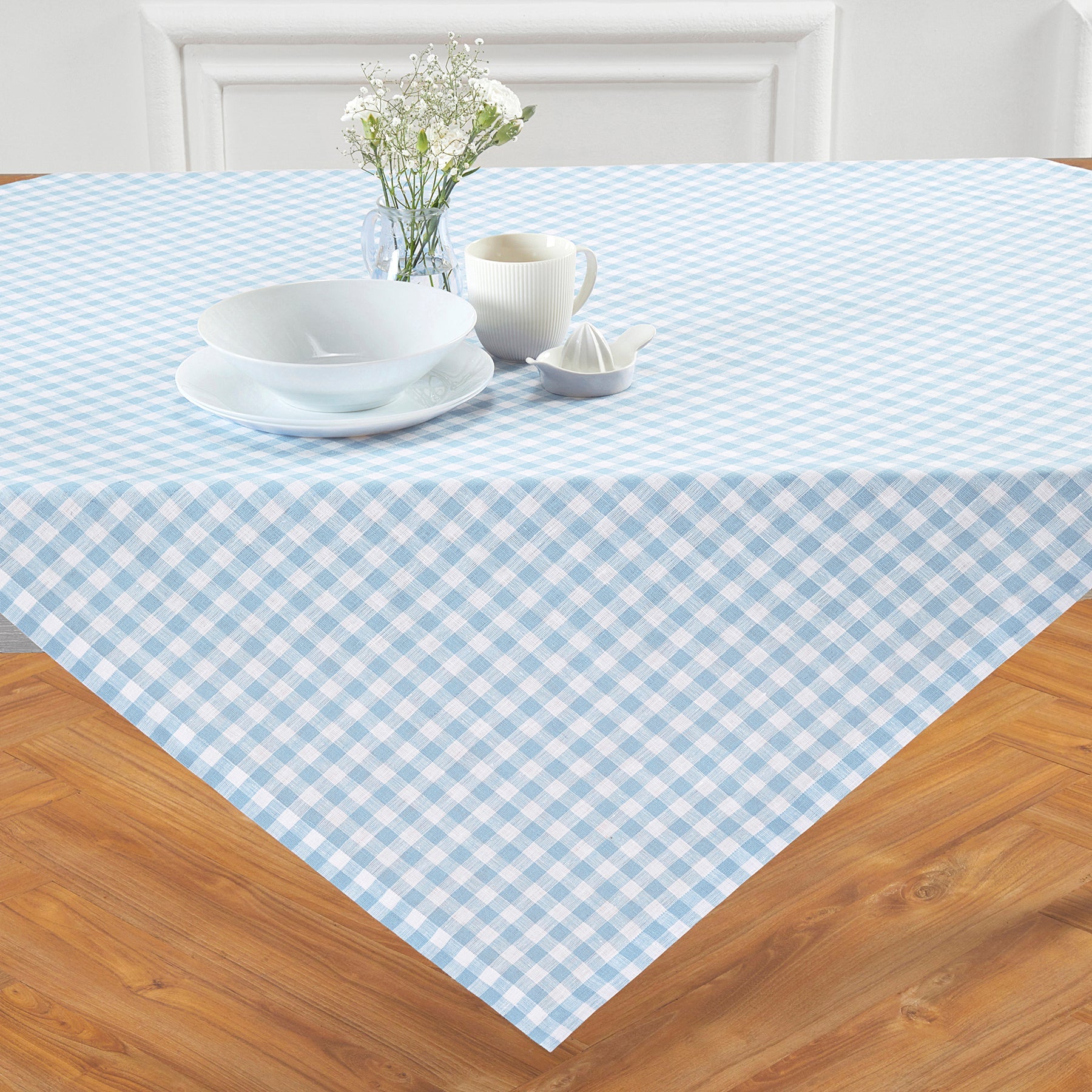 Gingham Table Throw
