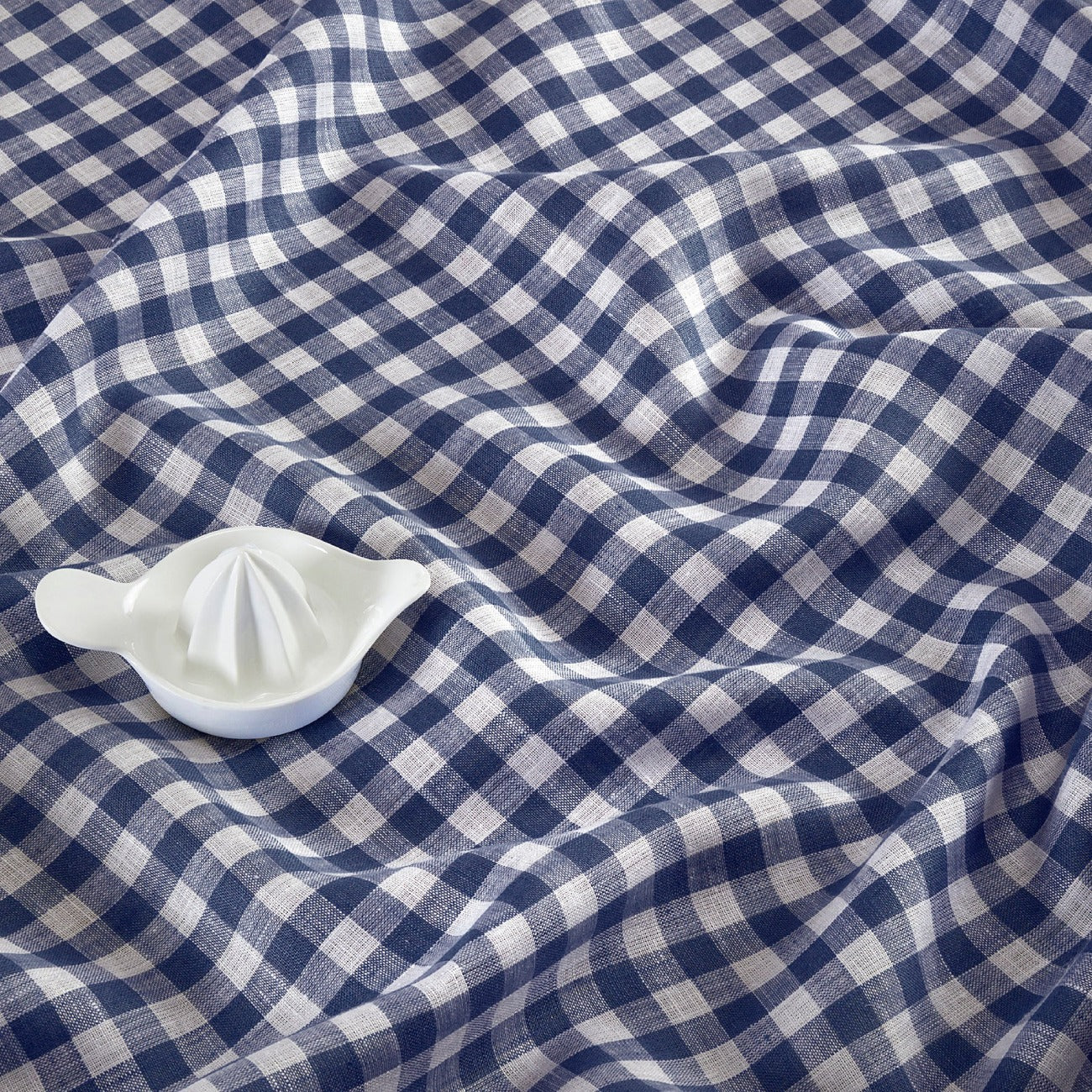 Gingham Table Throw