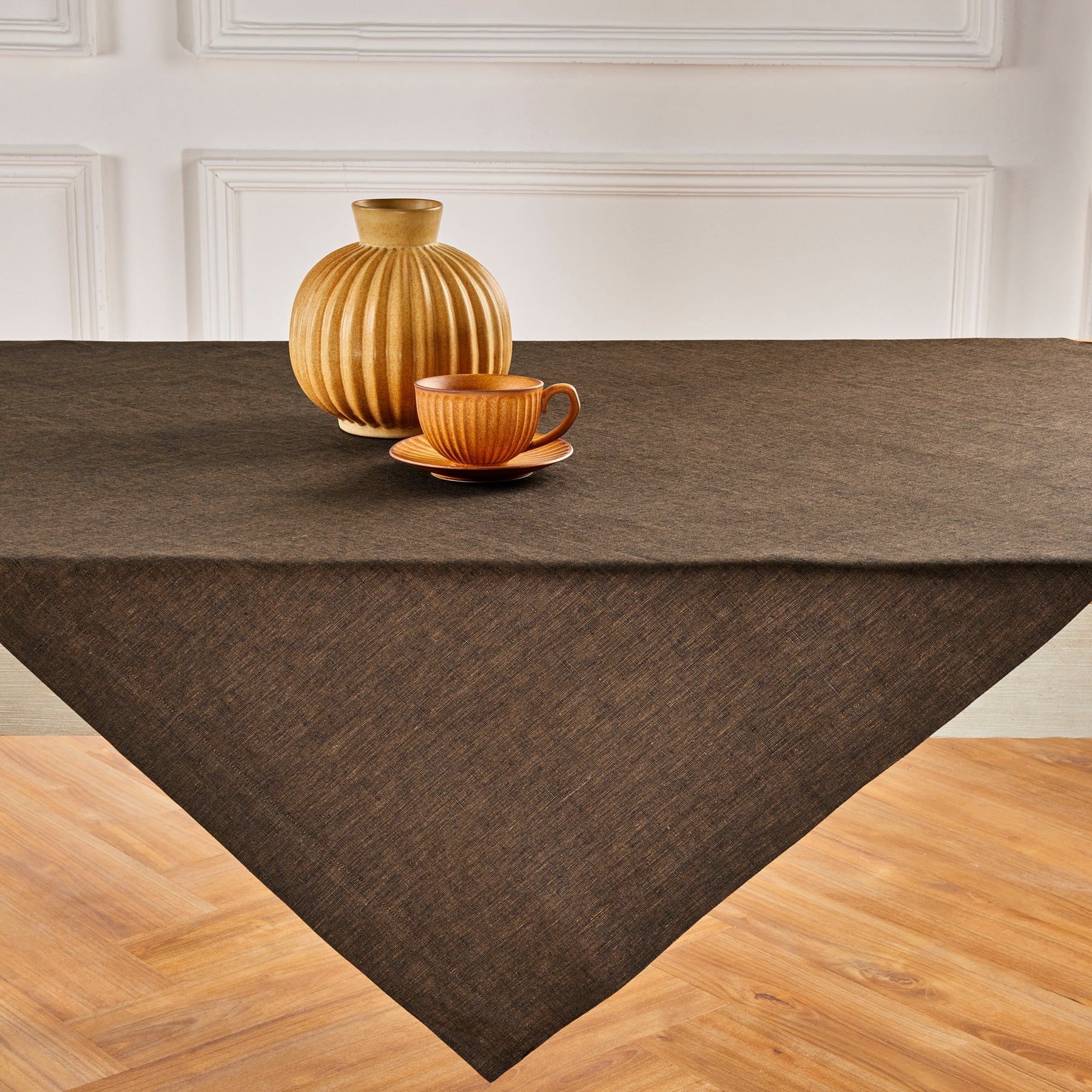 Athena Table Throw
