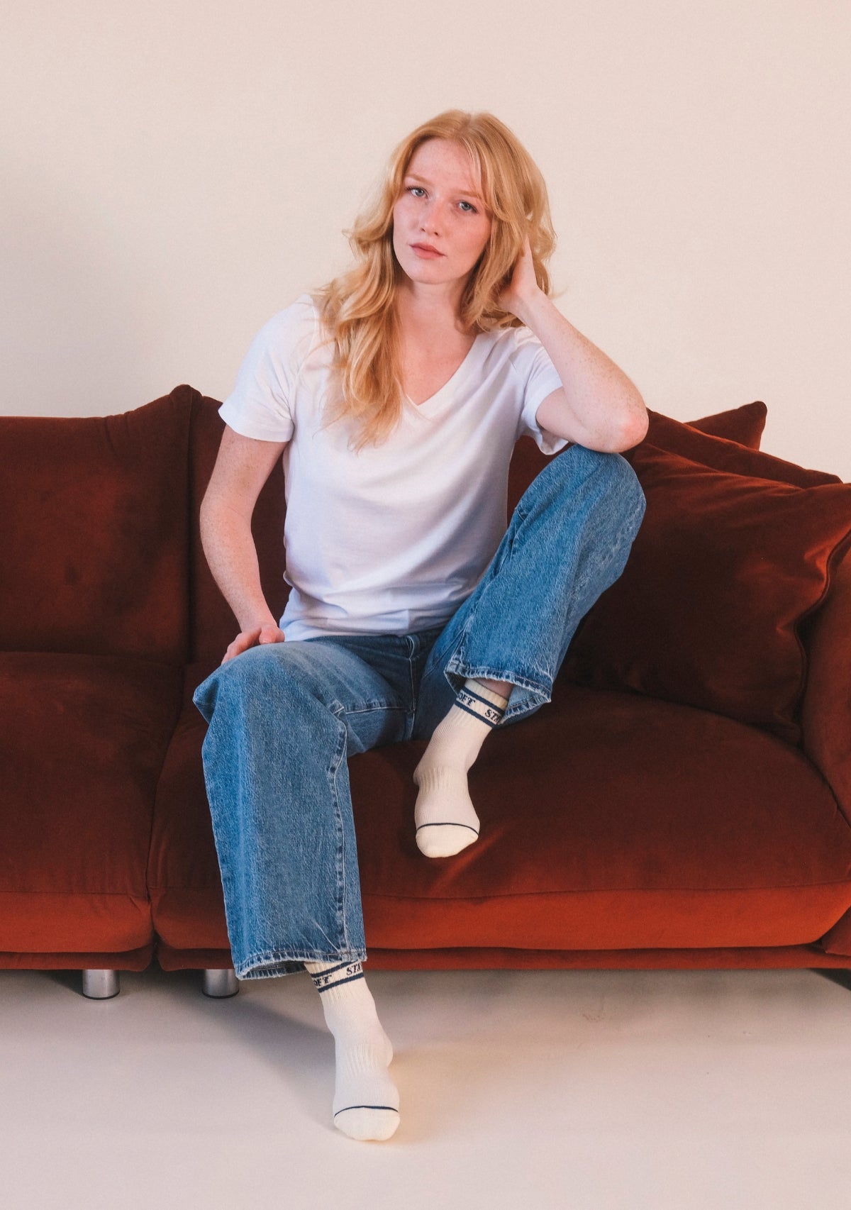 Louise Organic Cotton + Tencel ™ V-neck Tee - White