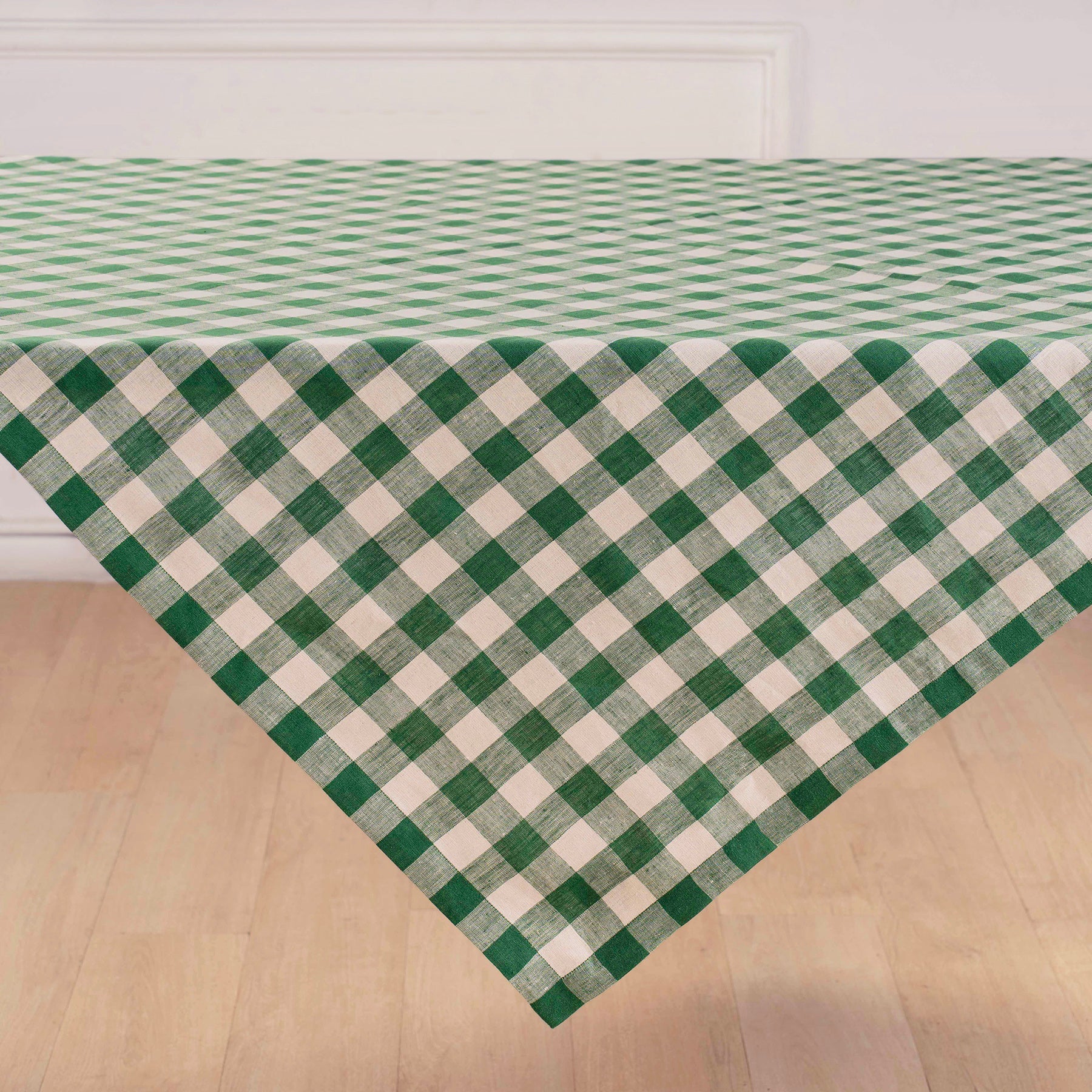 Morgan Check Table Throw