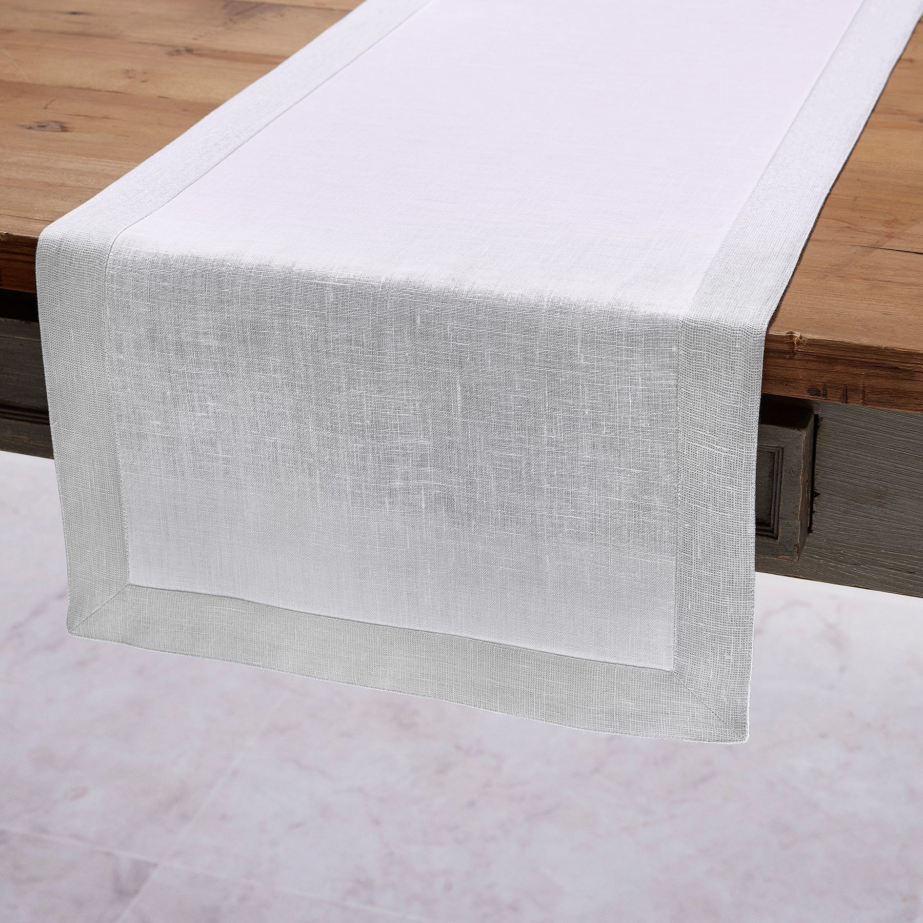 Festive Edge Table Runner