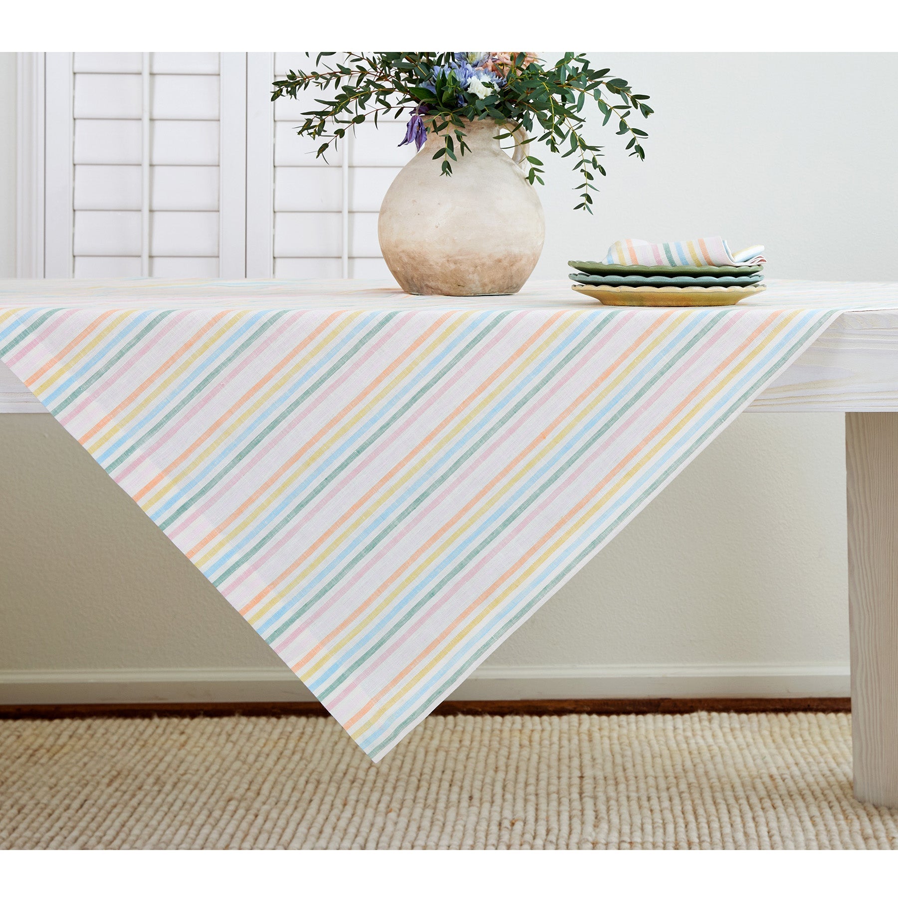 Julia Table Throw