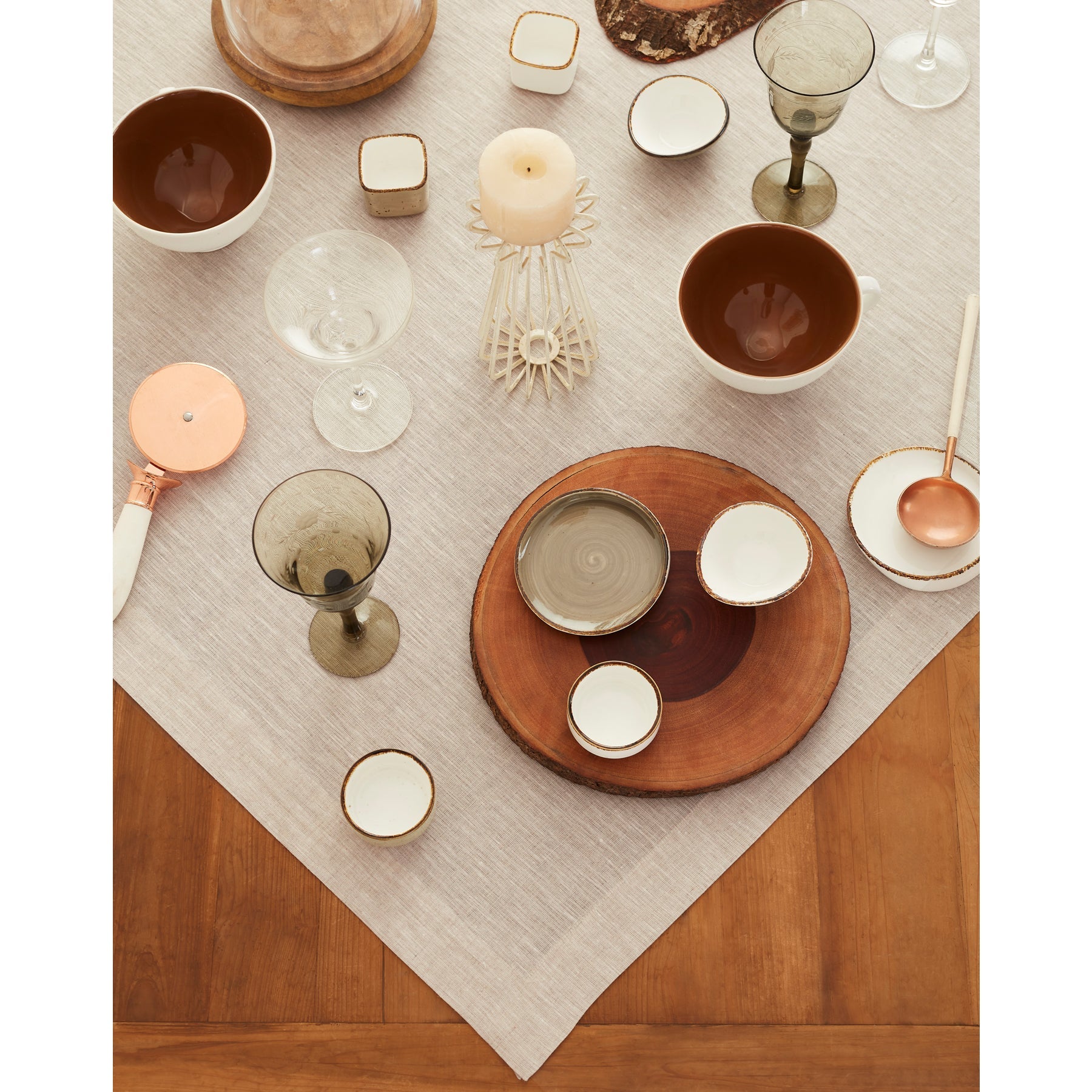 Athena Table Throw