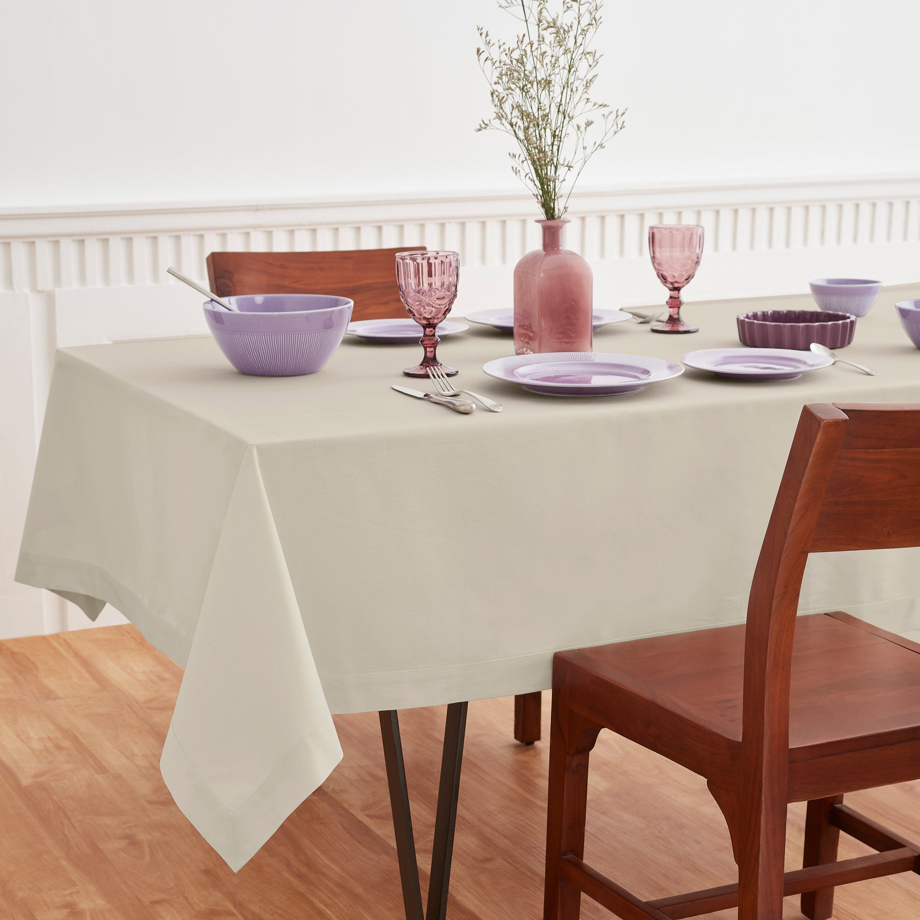 Dru Cotton Linen Tablecloth