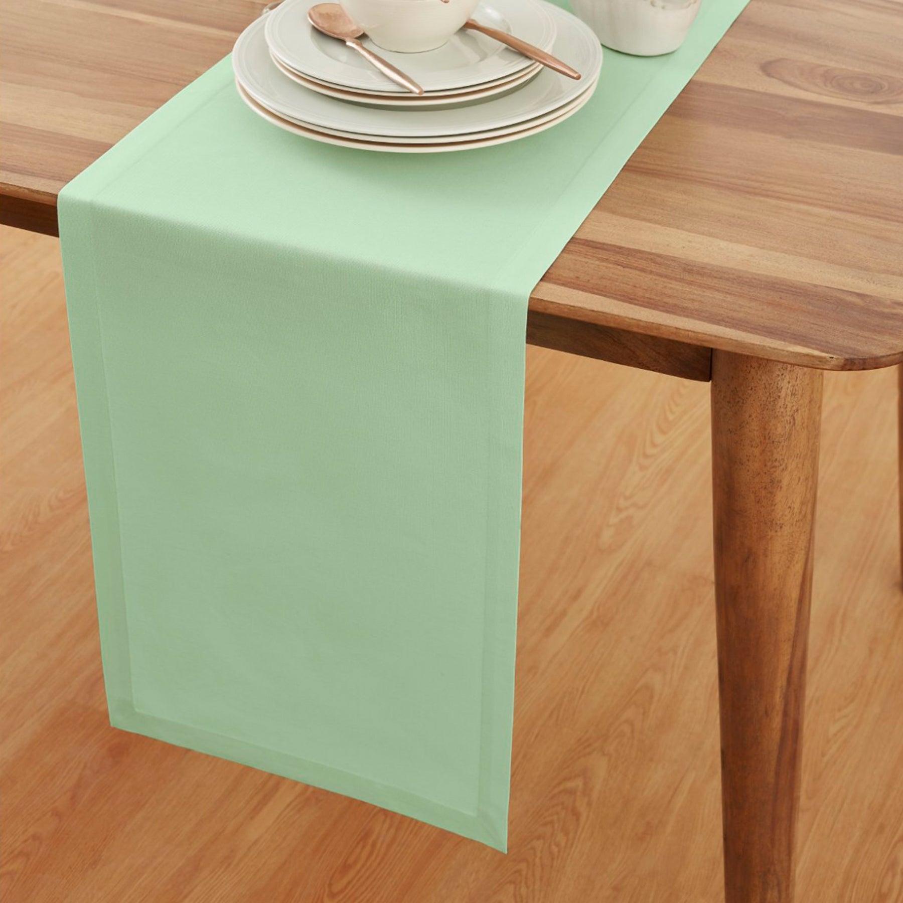 Dru Cotton Linen Table Runner