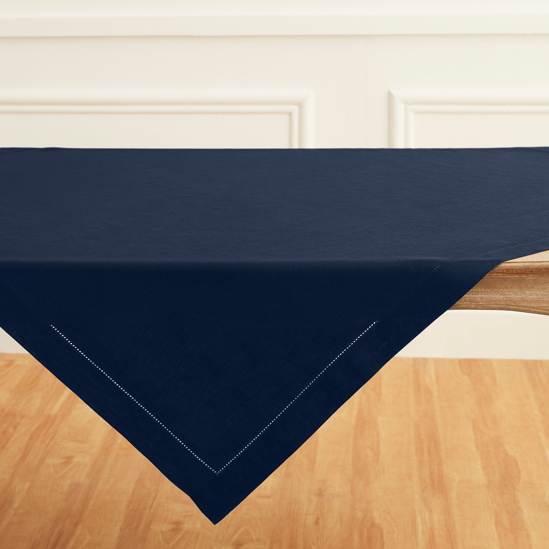 Classic Hemstitch Table Throw