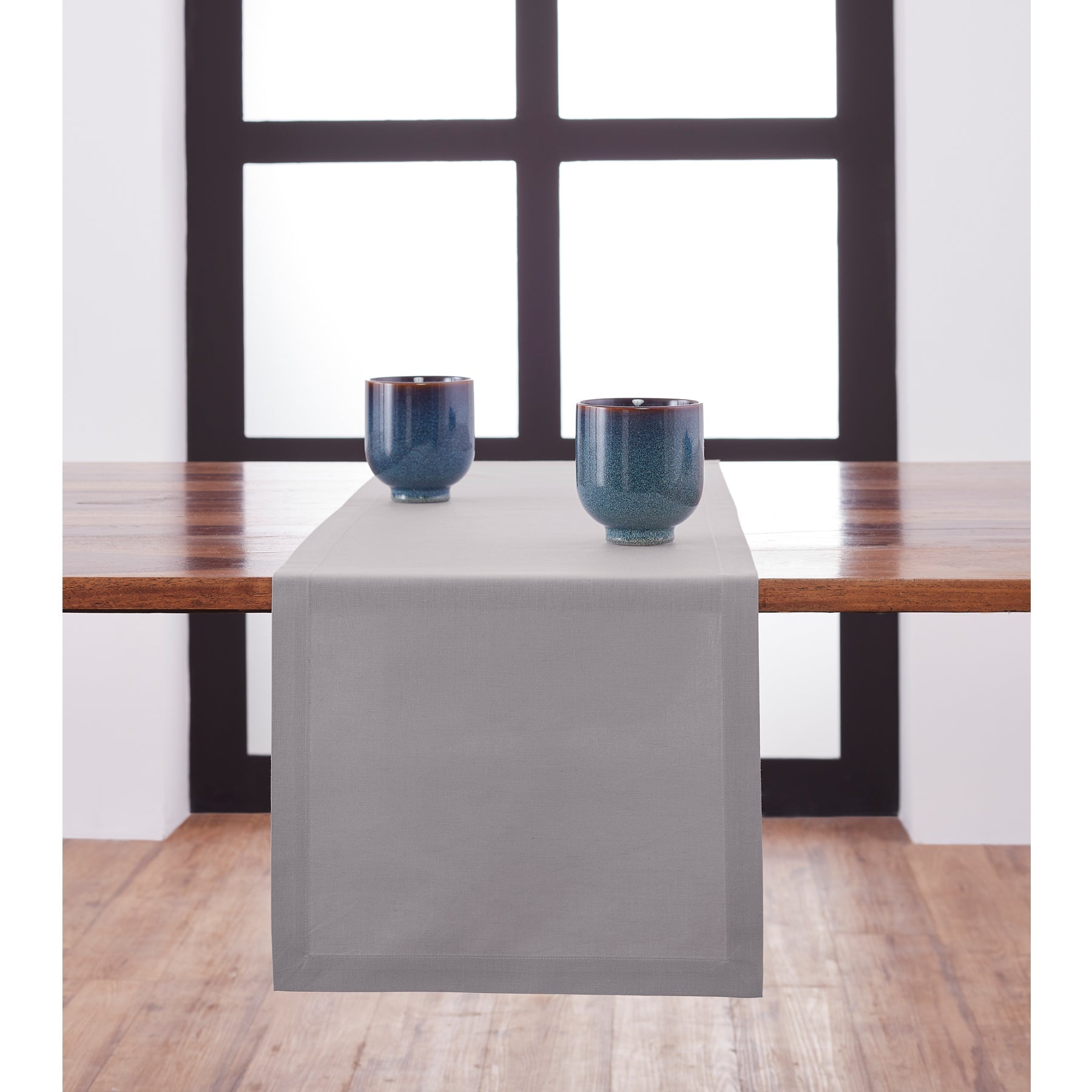Dru Cotton Linen Table Runner