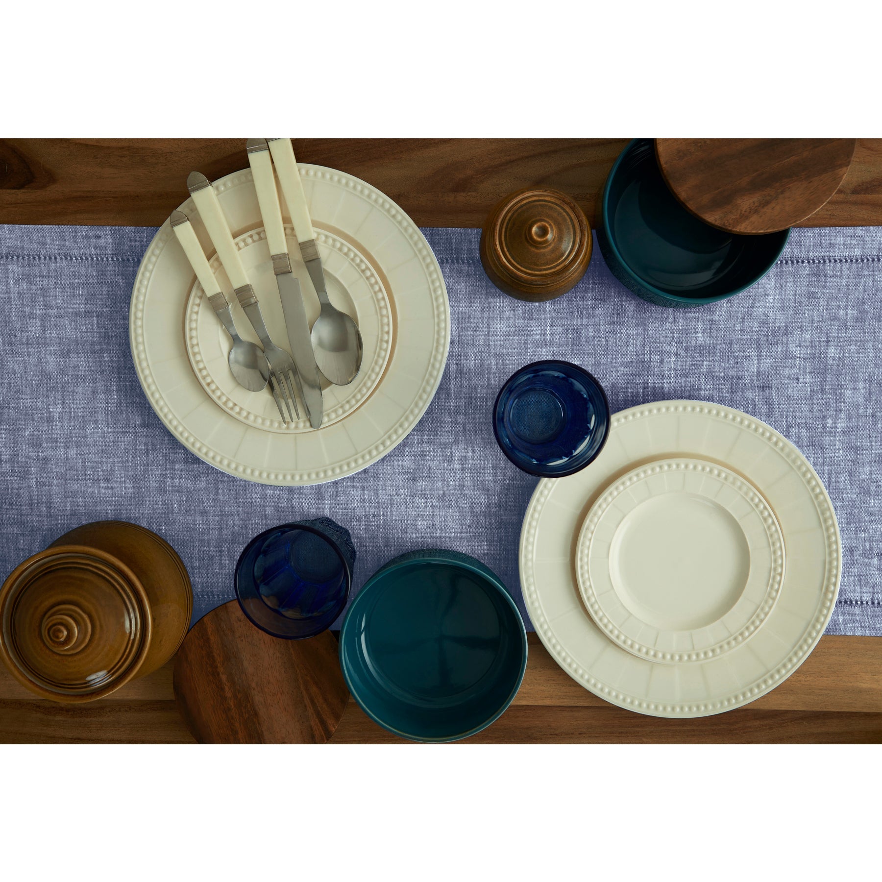 Milan Table Runner