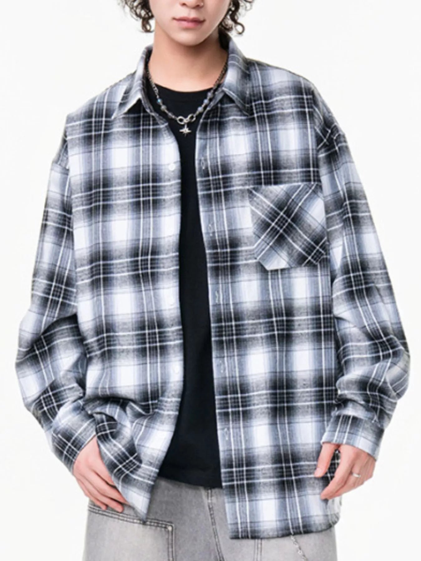 Men's Oversized Plaid Button Up Shirt