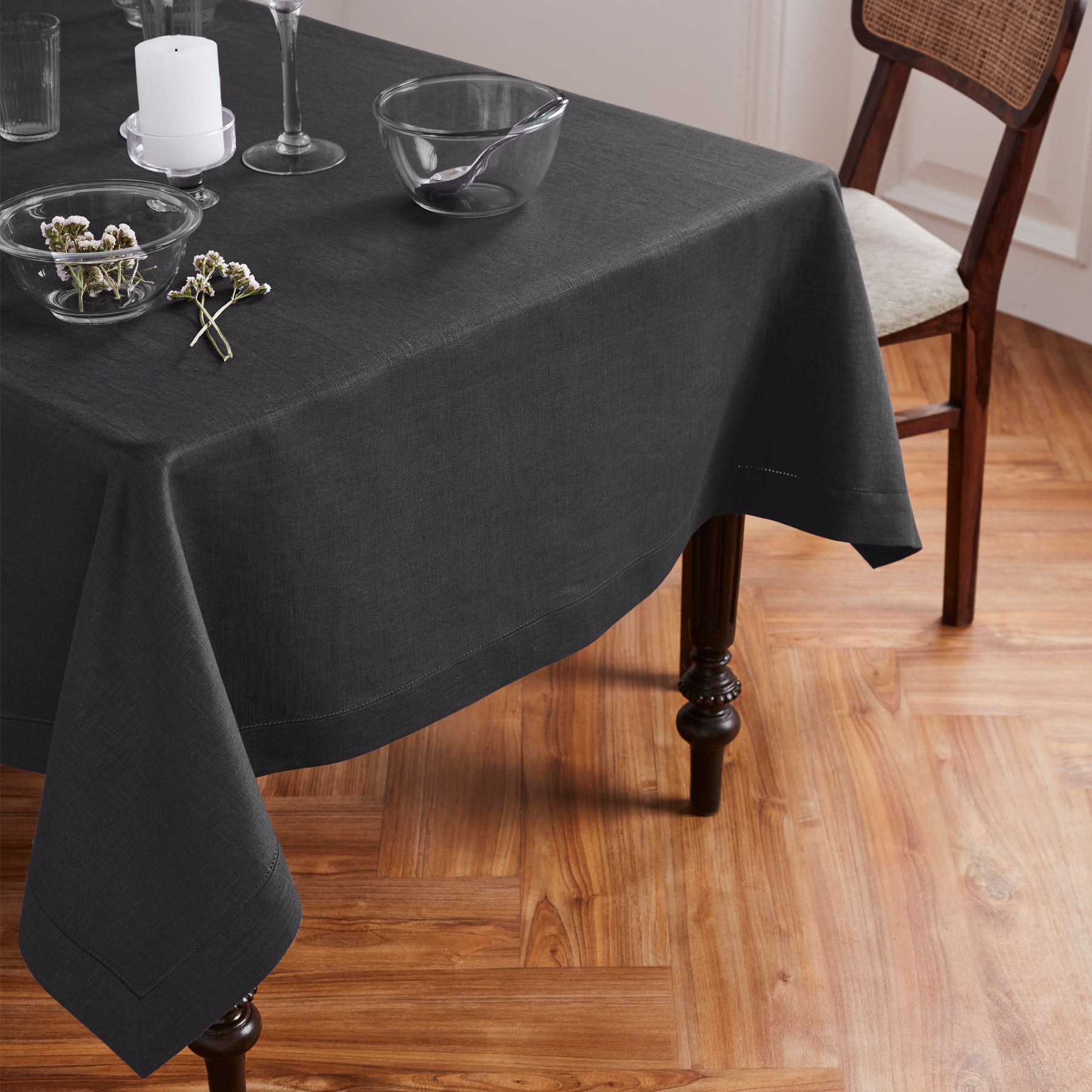 Medium Weight Hemstitch Tablecloth