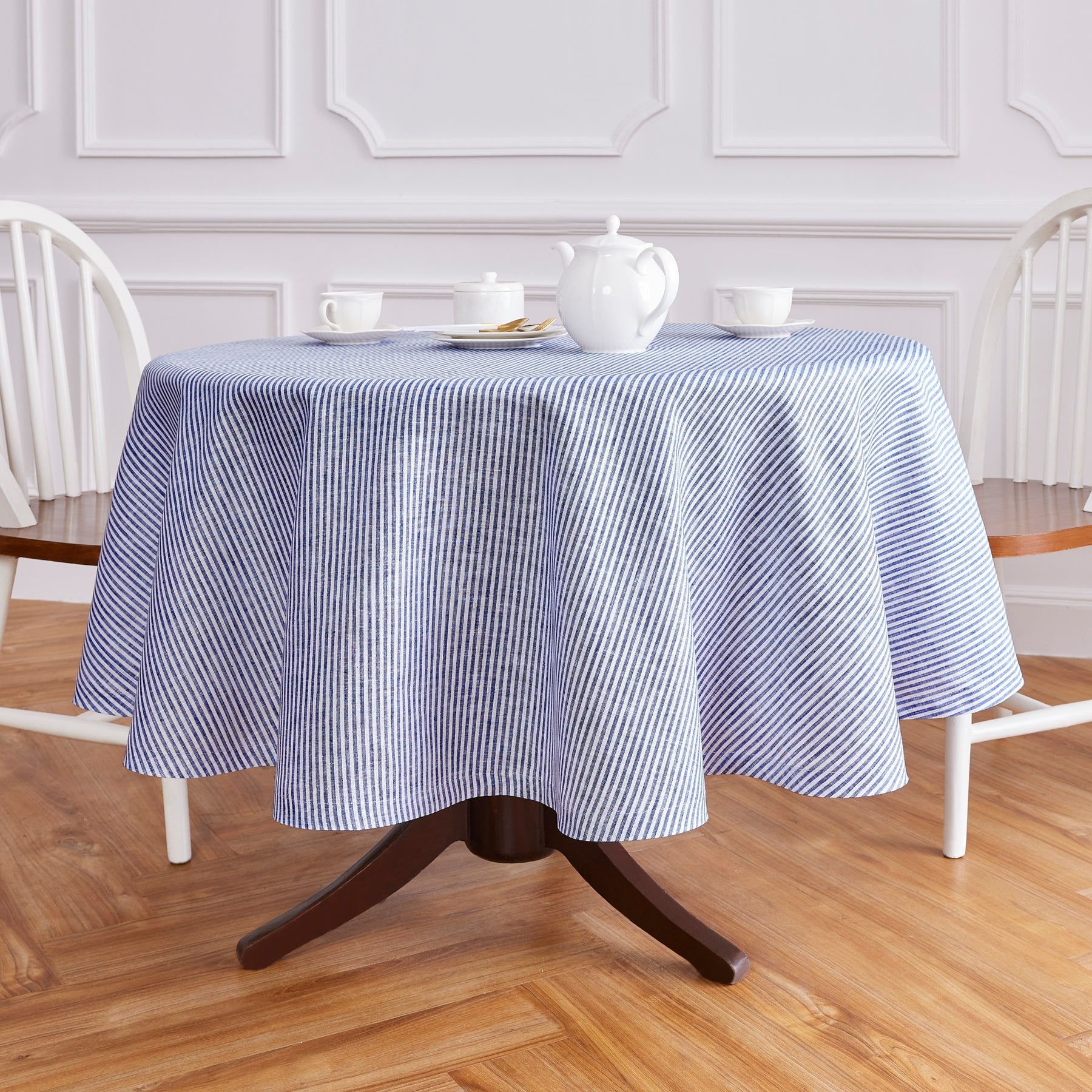 Narrow Stripe Round Tablecloth