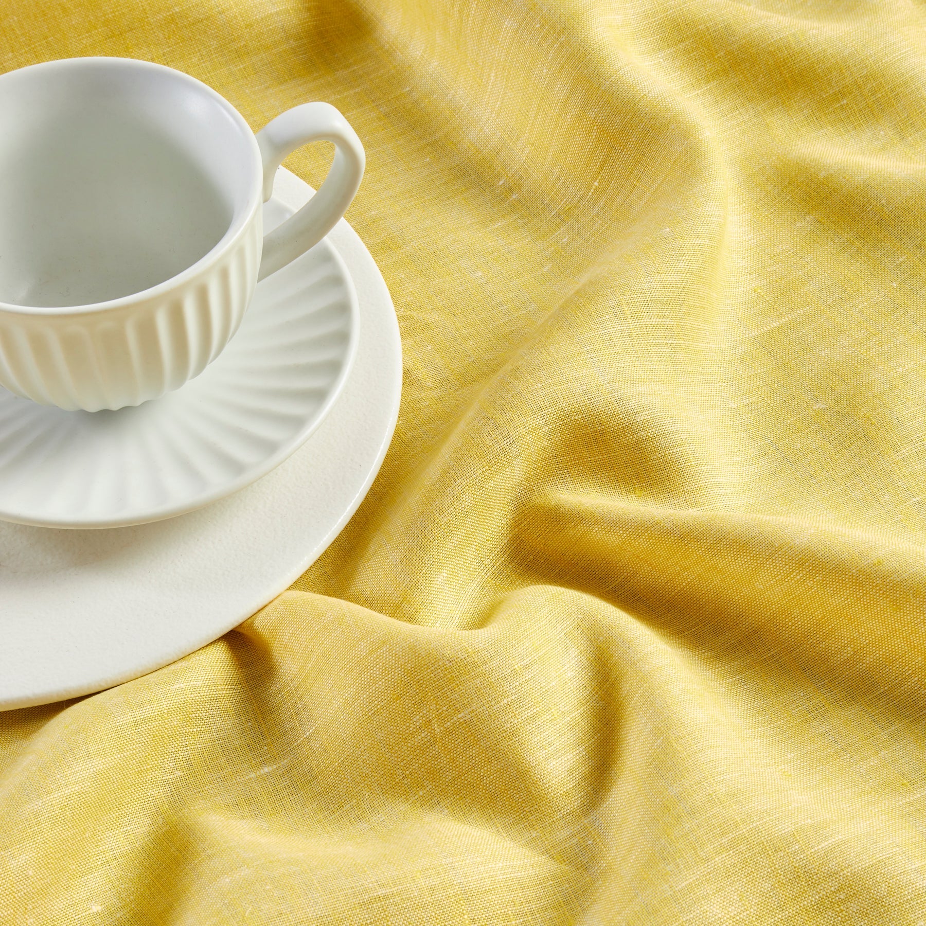 Athena Table Throw