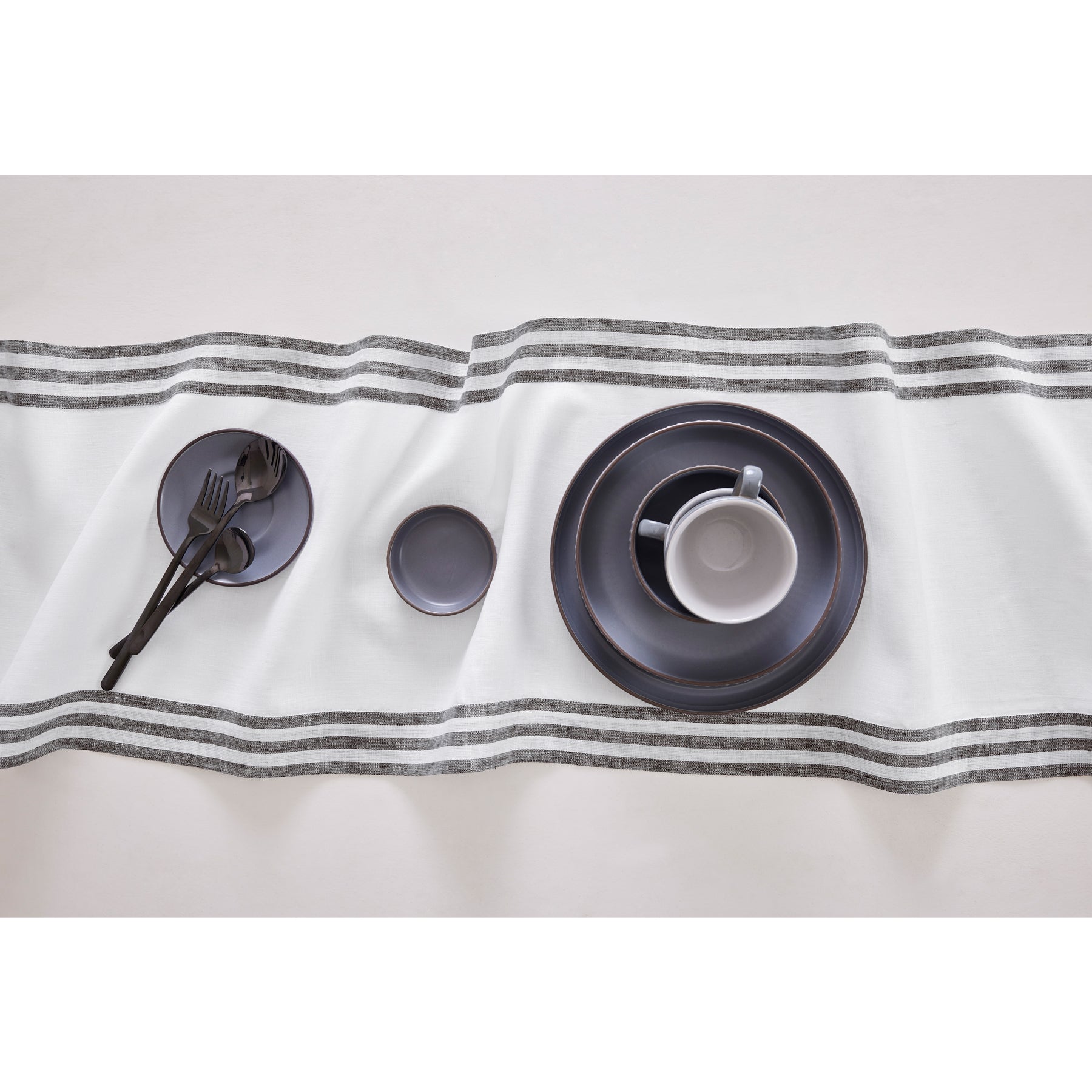 Mila Table Runner