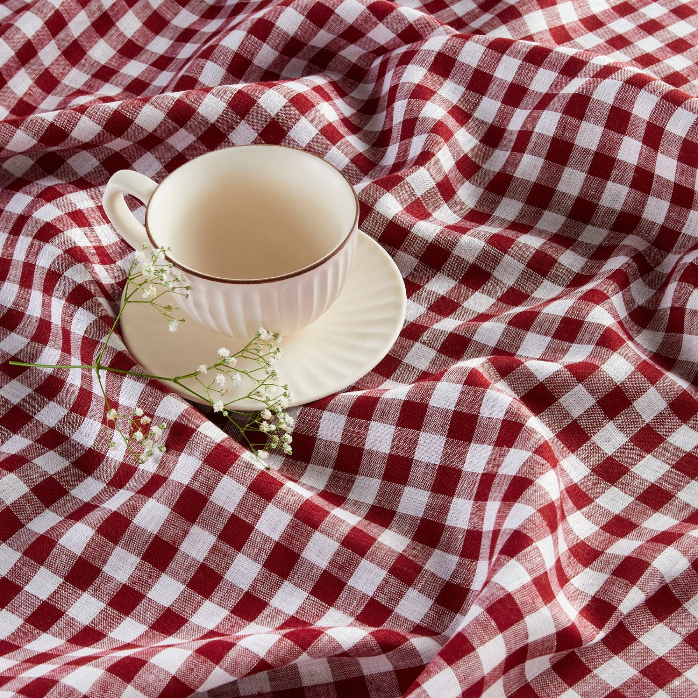 Gingham Tablecloth