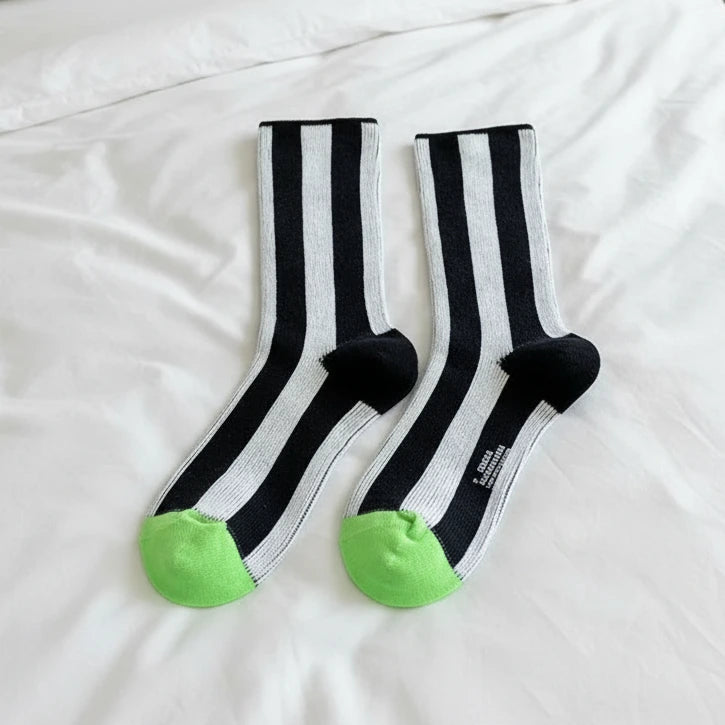 Contrast Striped Crew Socks