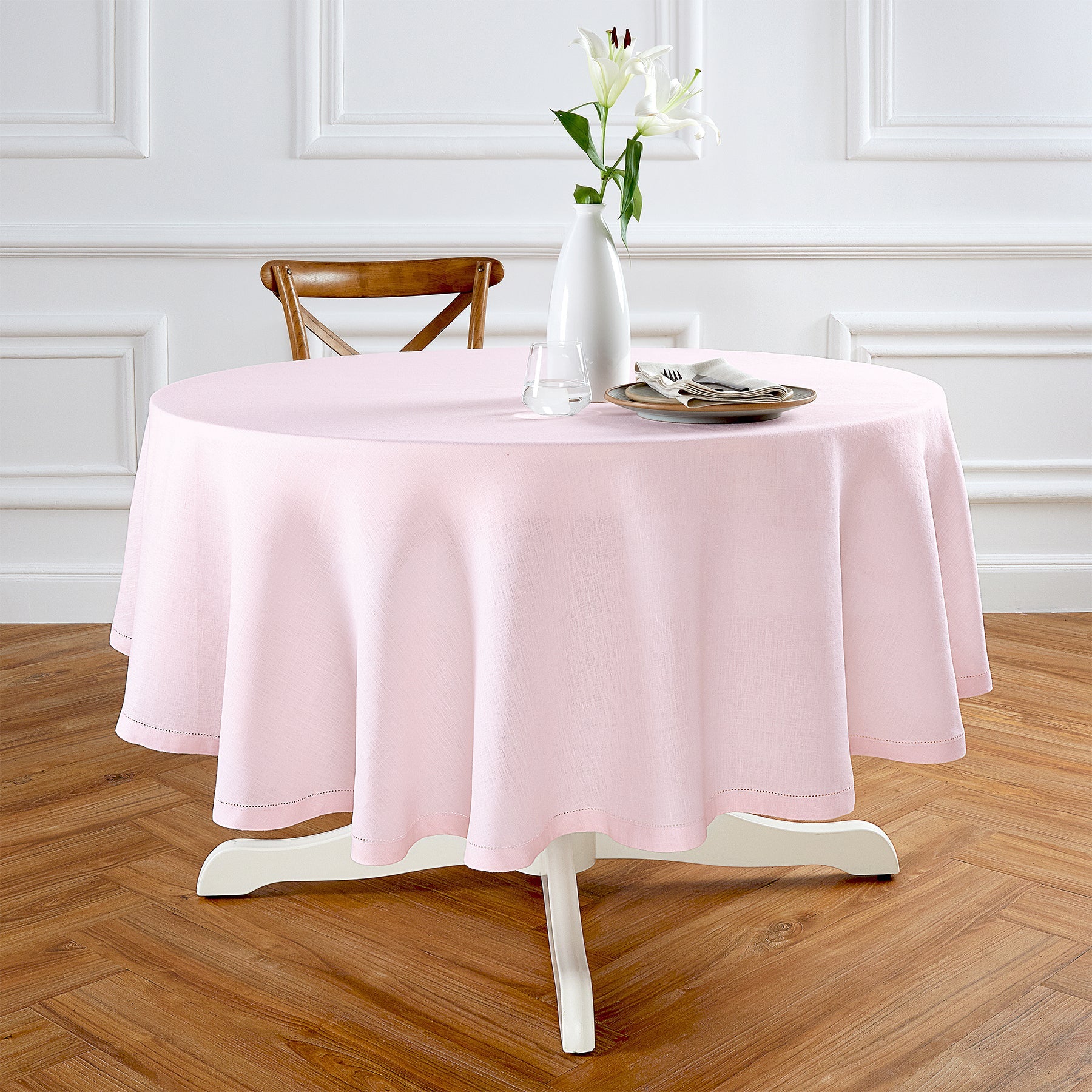 Sonoma Hemstitch Round Tablecloth