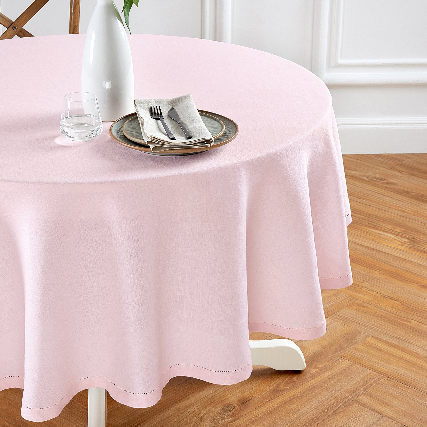 Sonoma Hemstitch Round Tablecloth