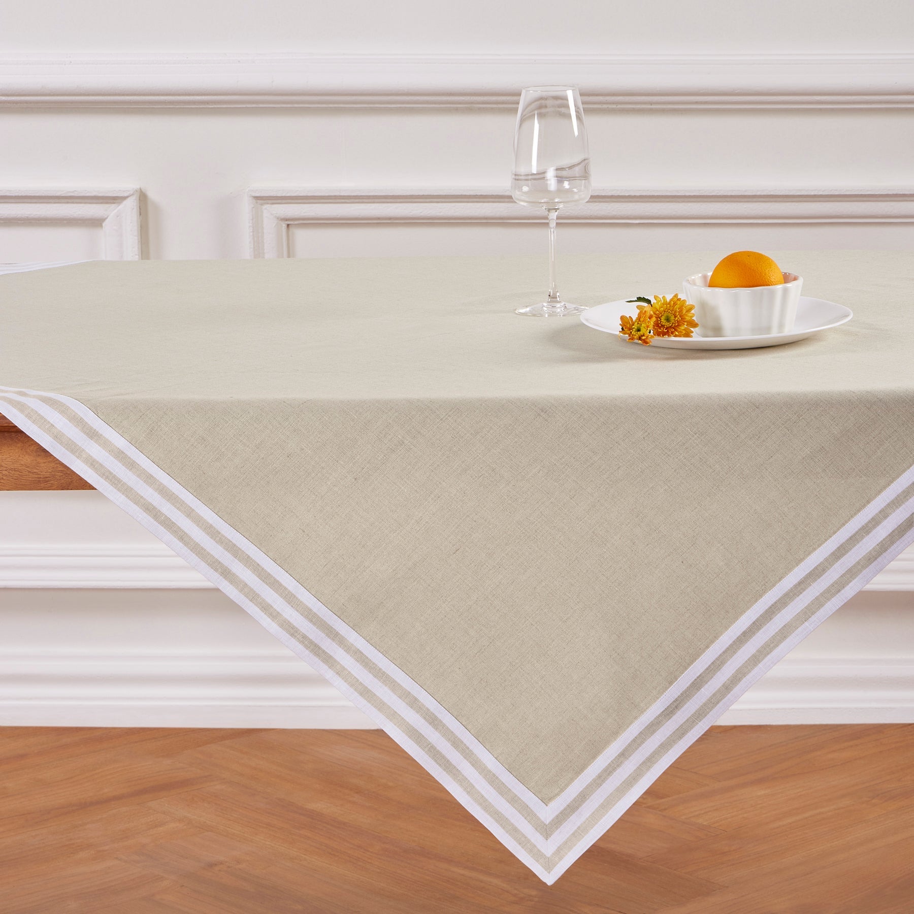 Mila Table Throw