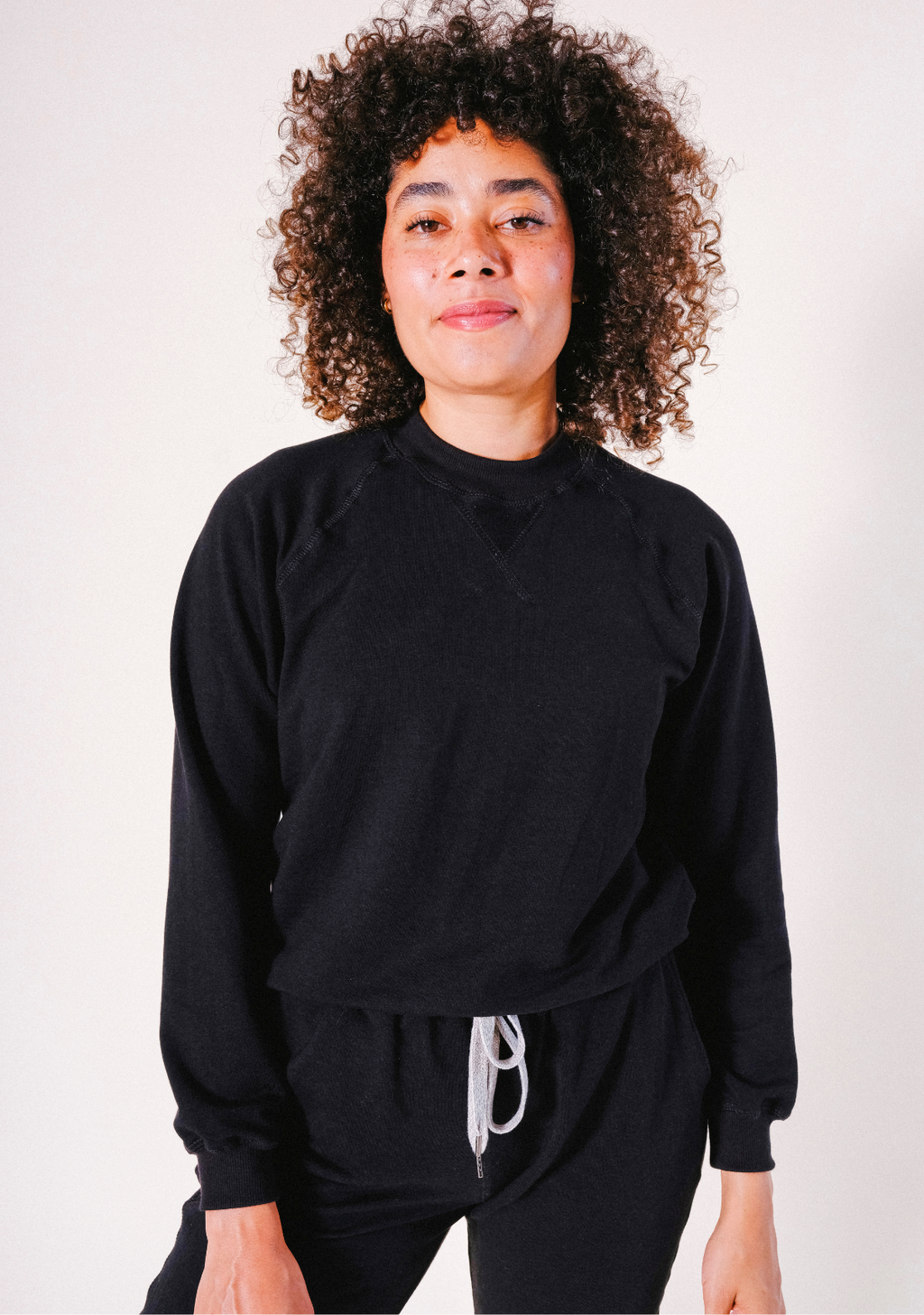 Agnes Raglan Organic Cotton + Tencel™ Sweatshirt - Black