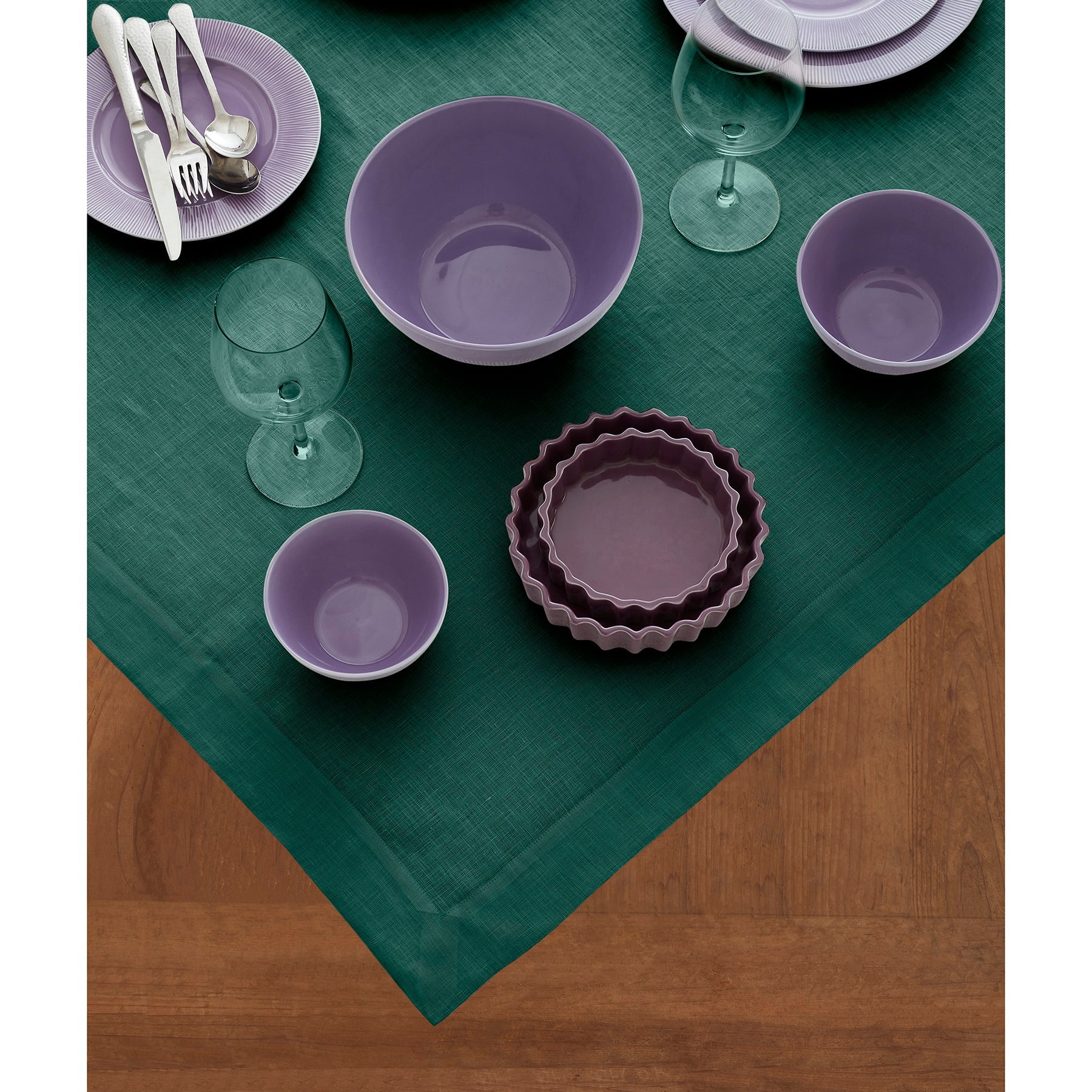 Fete Table Throw