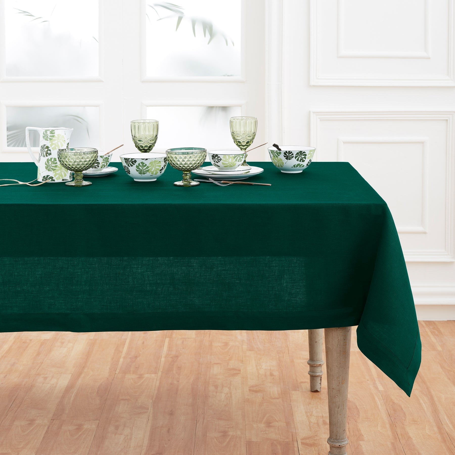 Fete Tablecloth