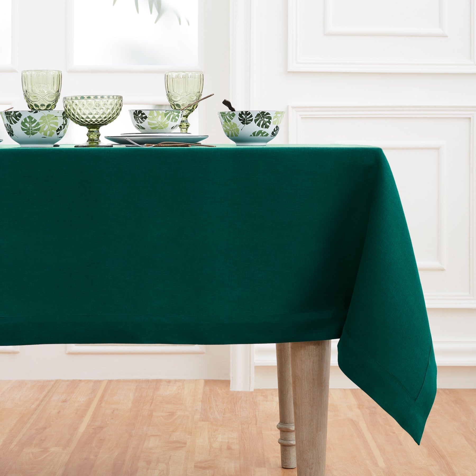 Fete Tablecloth