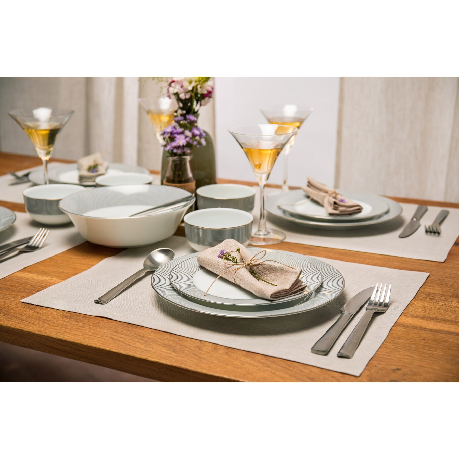 Diana Medium Weight Placemats, Set of 4