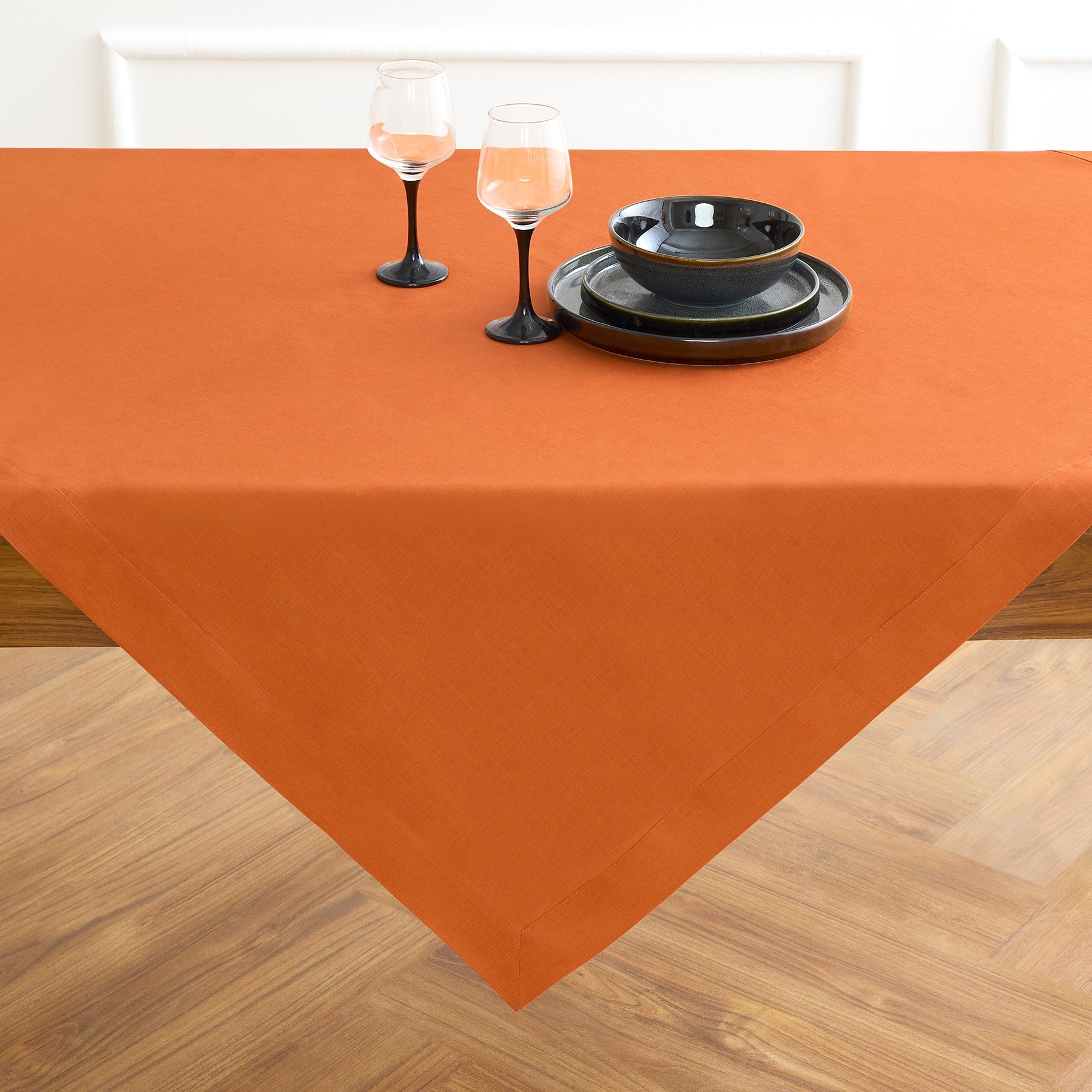 Fete Table Throw
