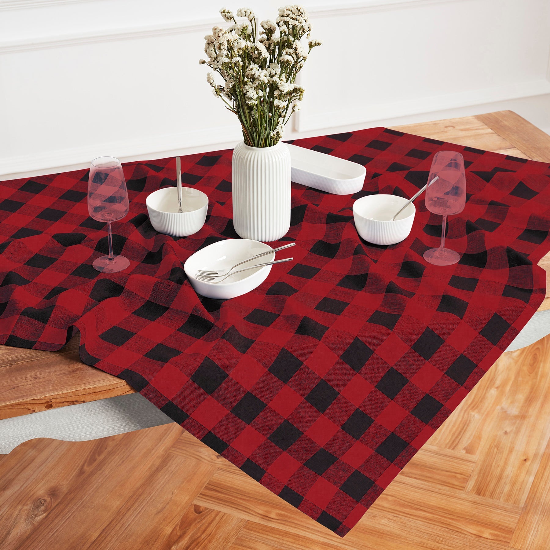 Buffalo Check Table Throw