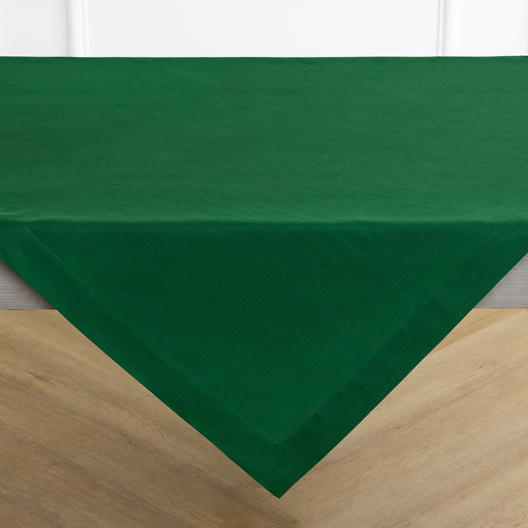 Fete Table Throw