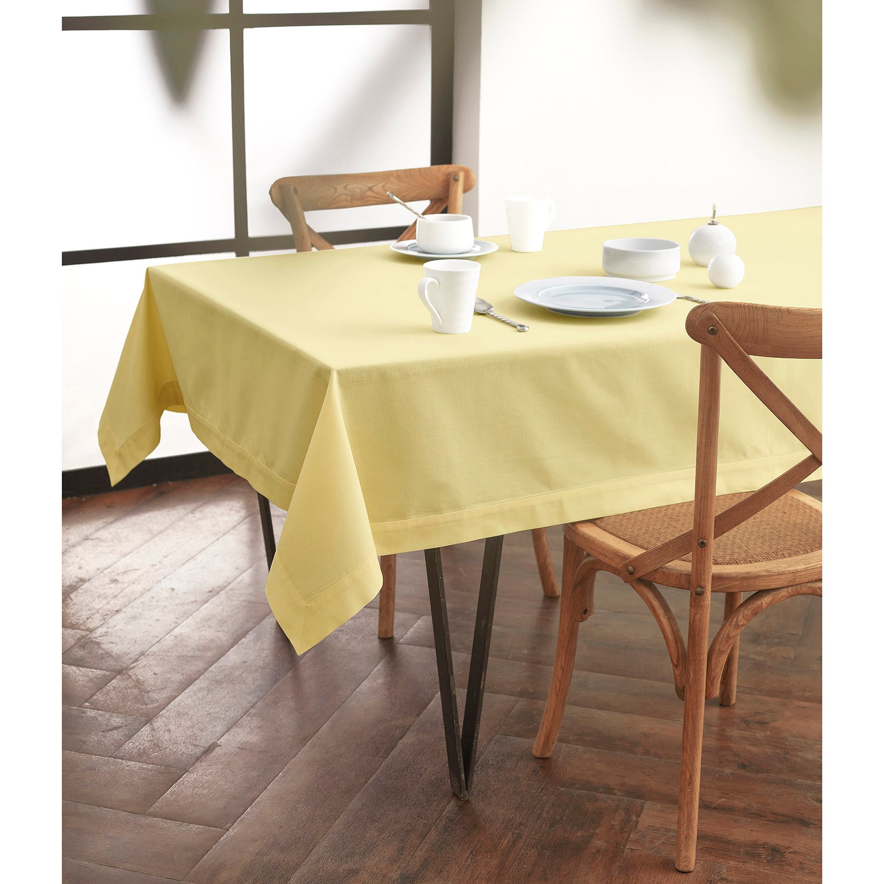 Dru Cotton Linen Tablecloth