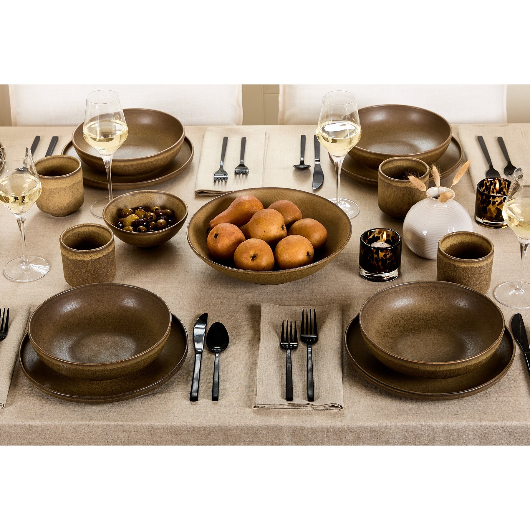 Fete Table Throw