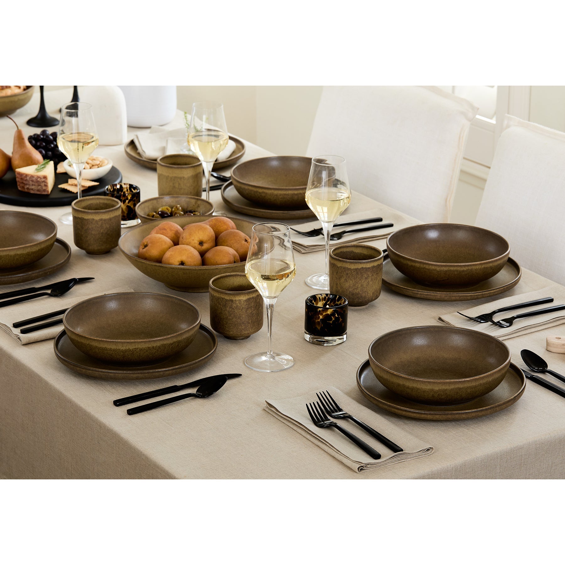 Fete Table Throw