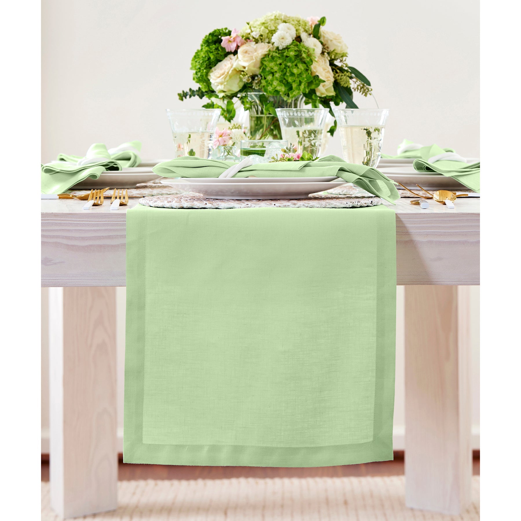 Fete Table Runner