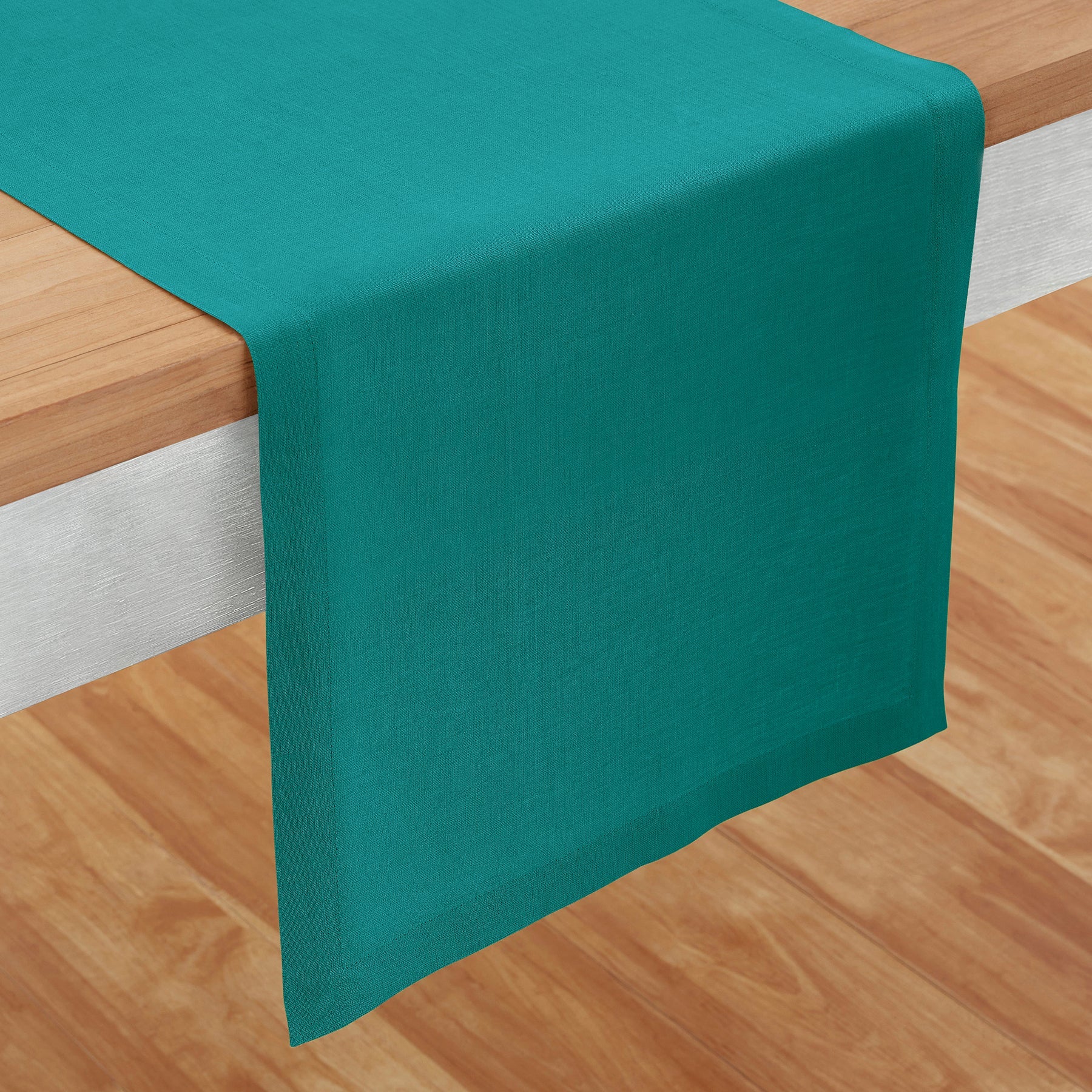 Fete Table Runner