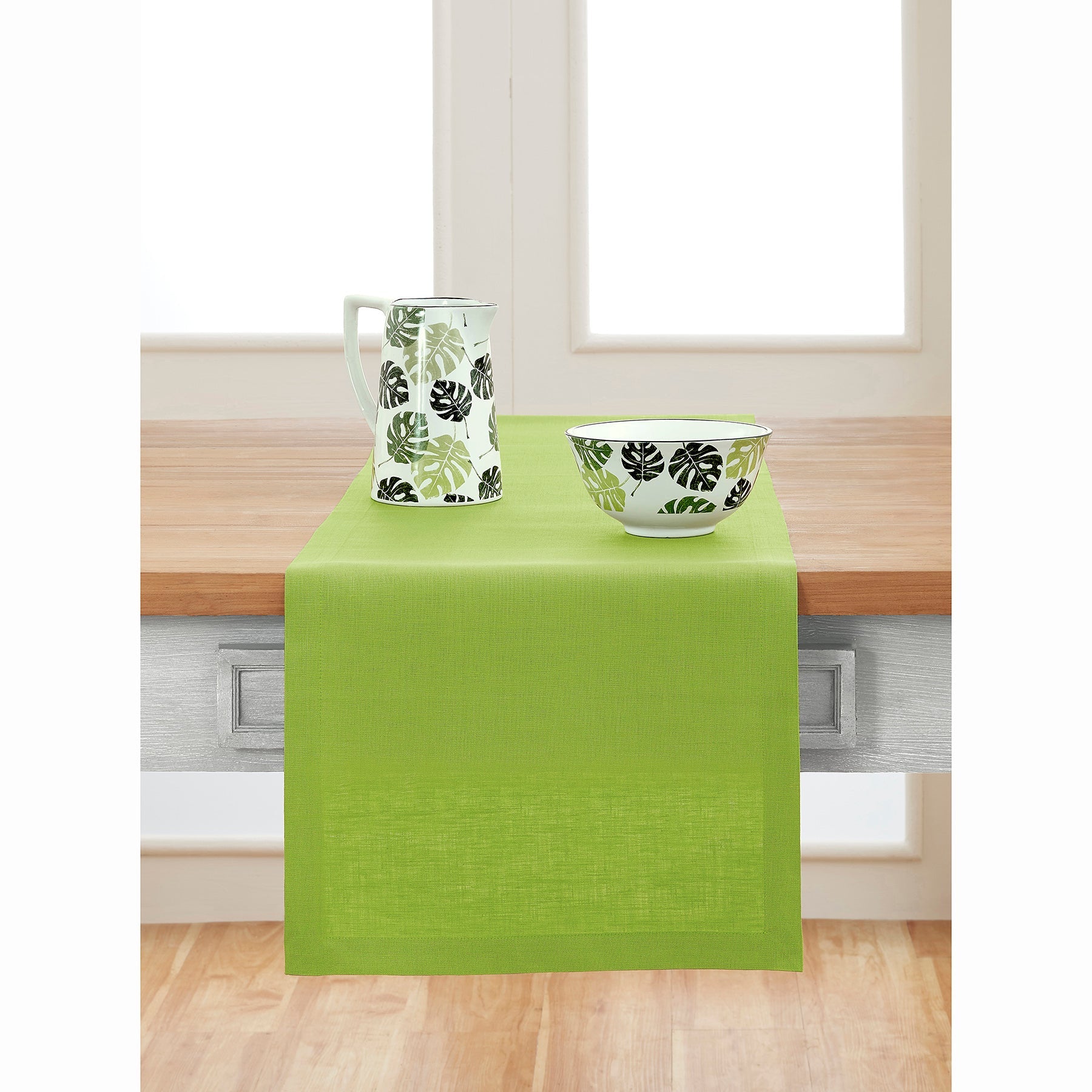 Fete Table Runner