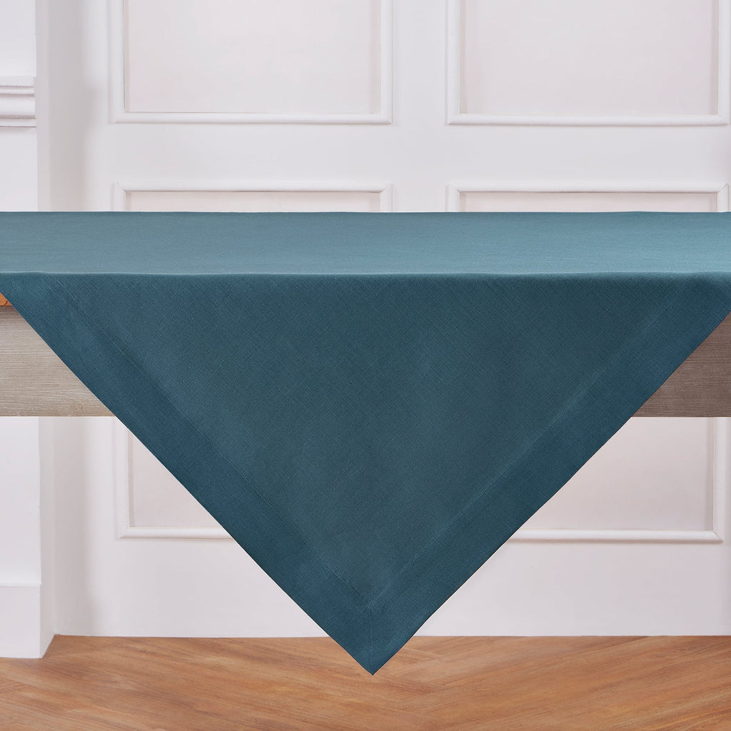 Fete Table Throw