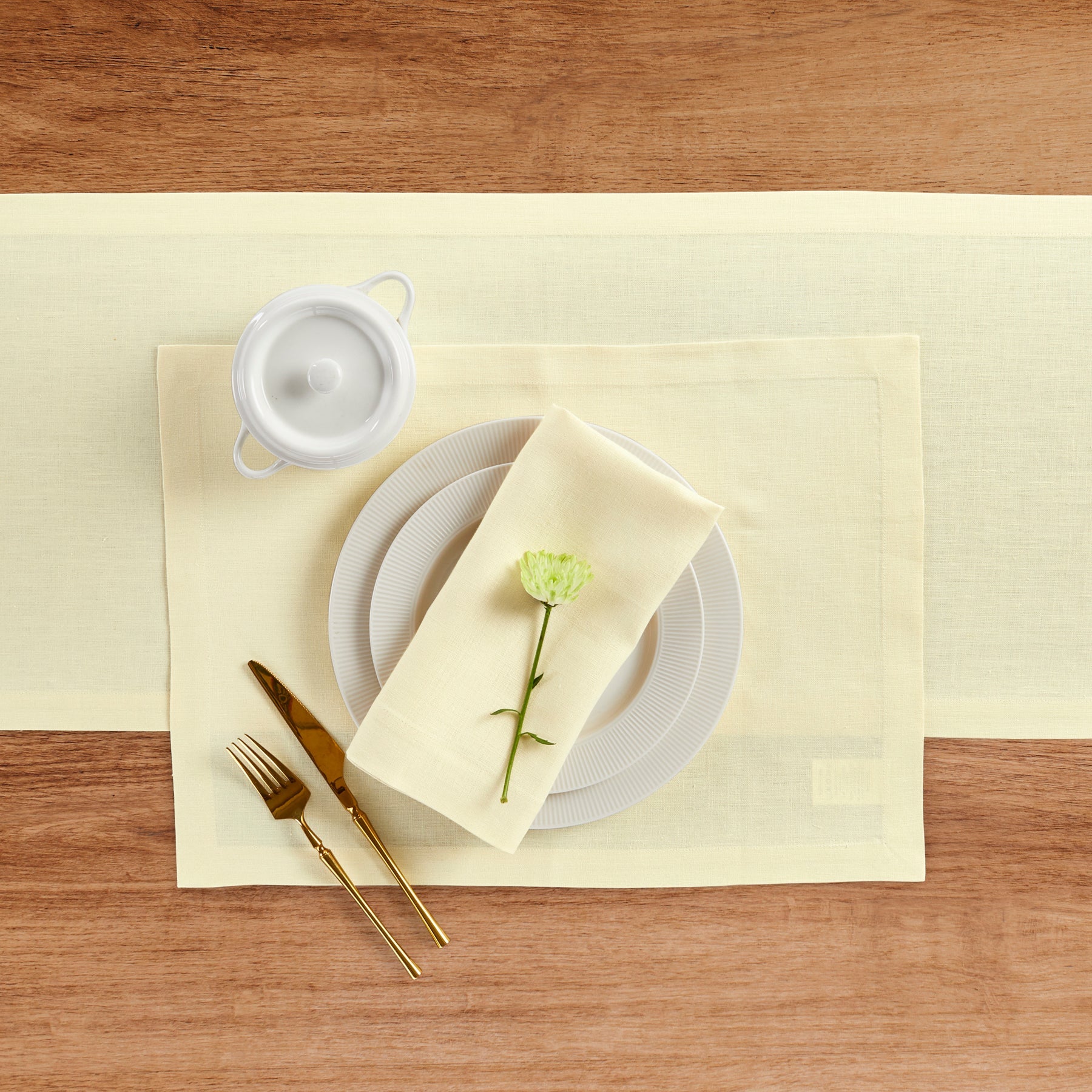 Diana Medium Weight Placemats, Set of 4