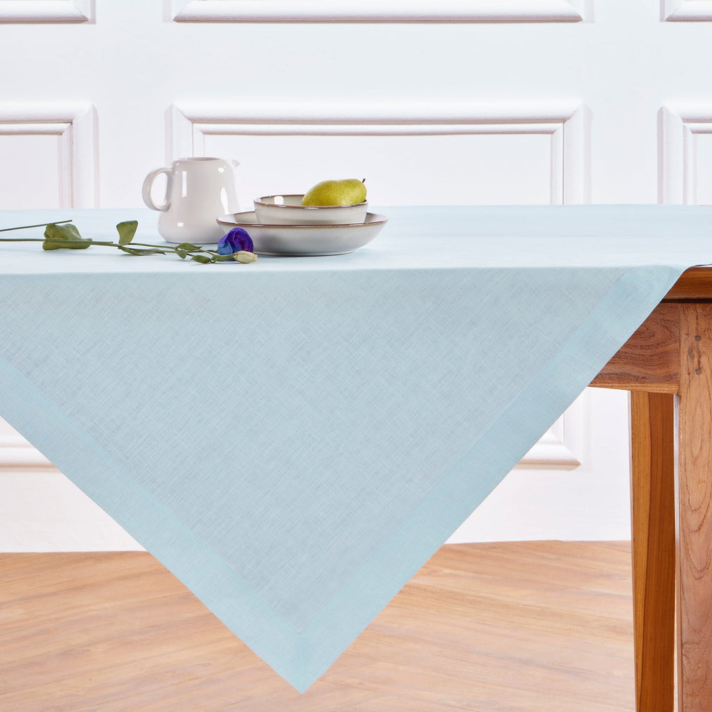 Fete Table Throw