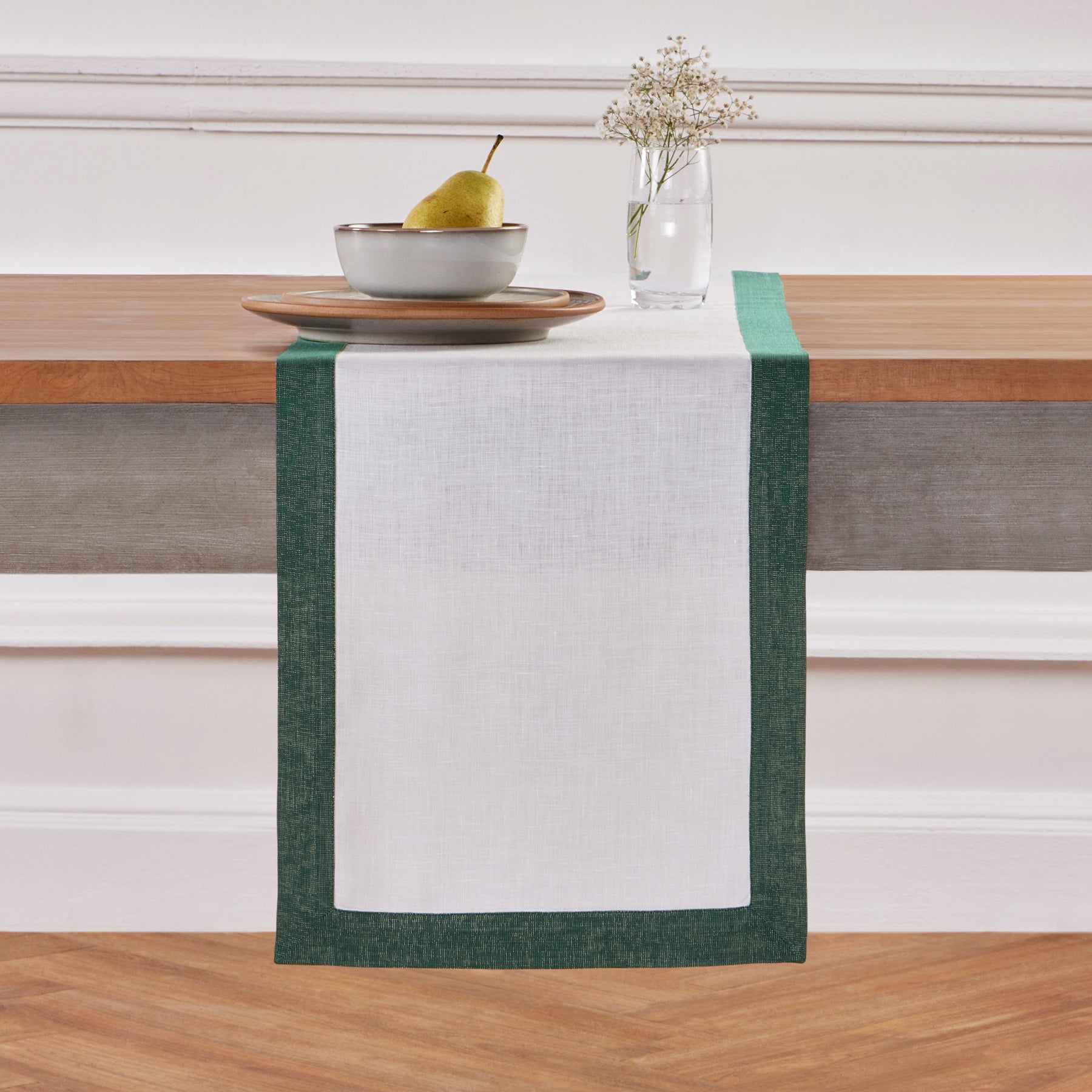 Festive Edge Table Runner