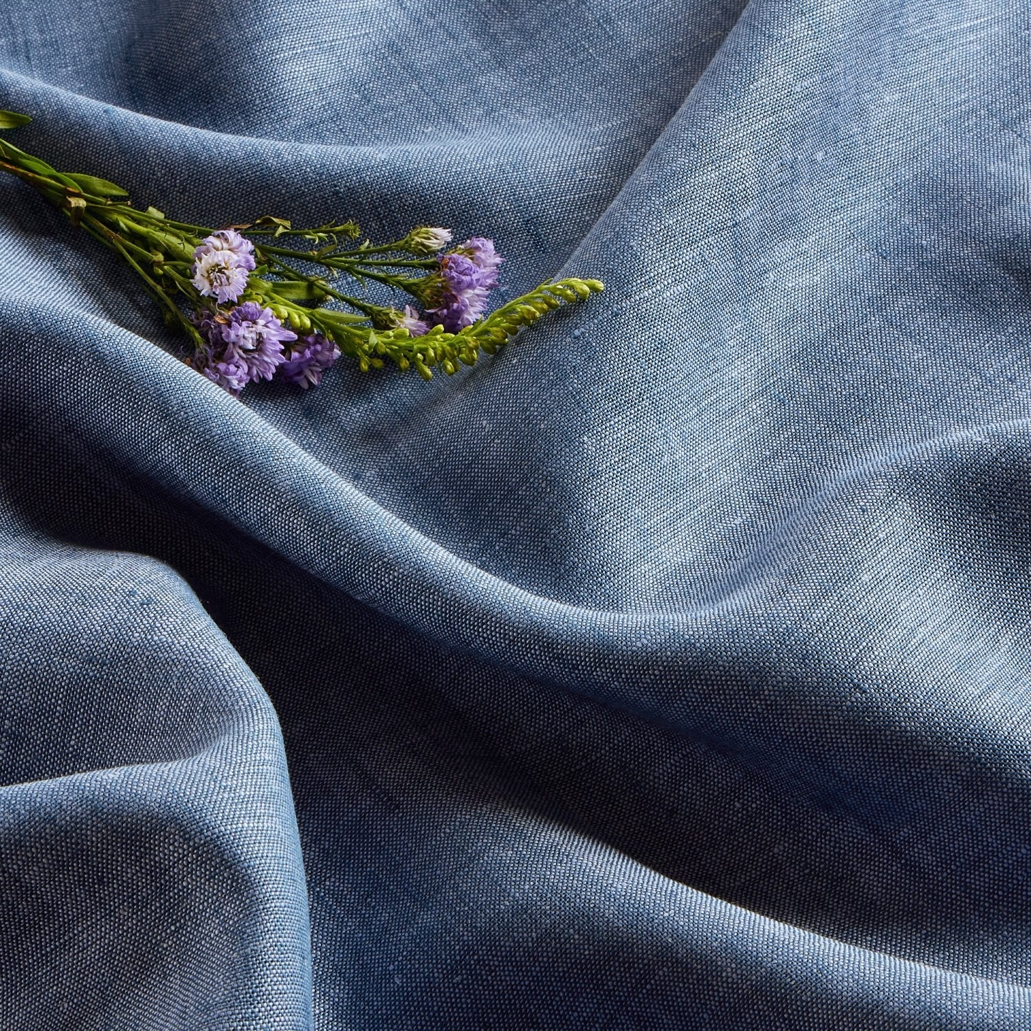Athena Table Throw