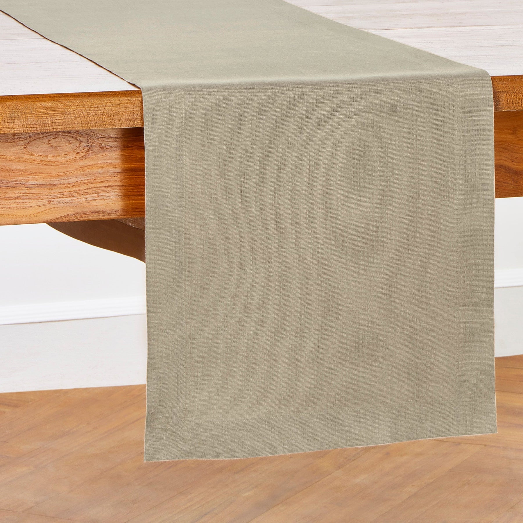 Fete Table Runner