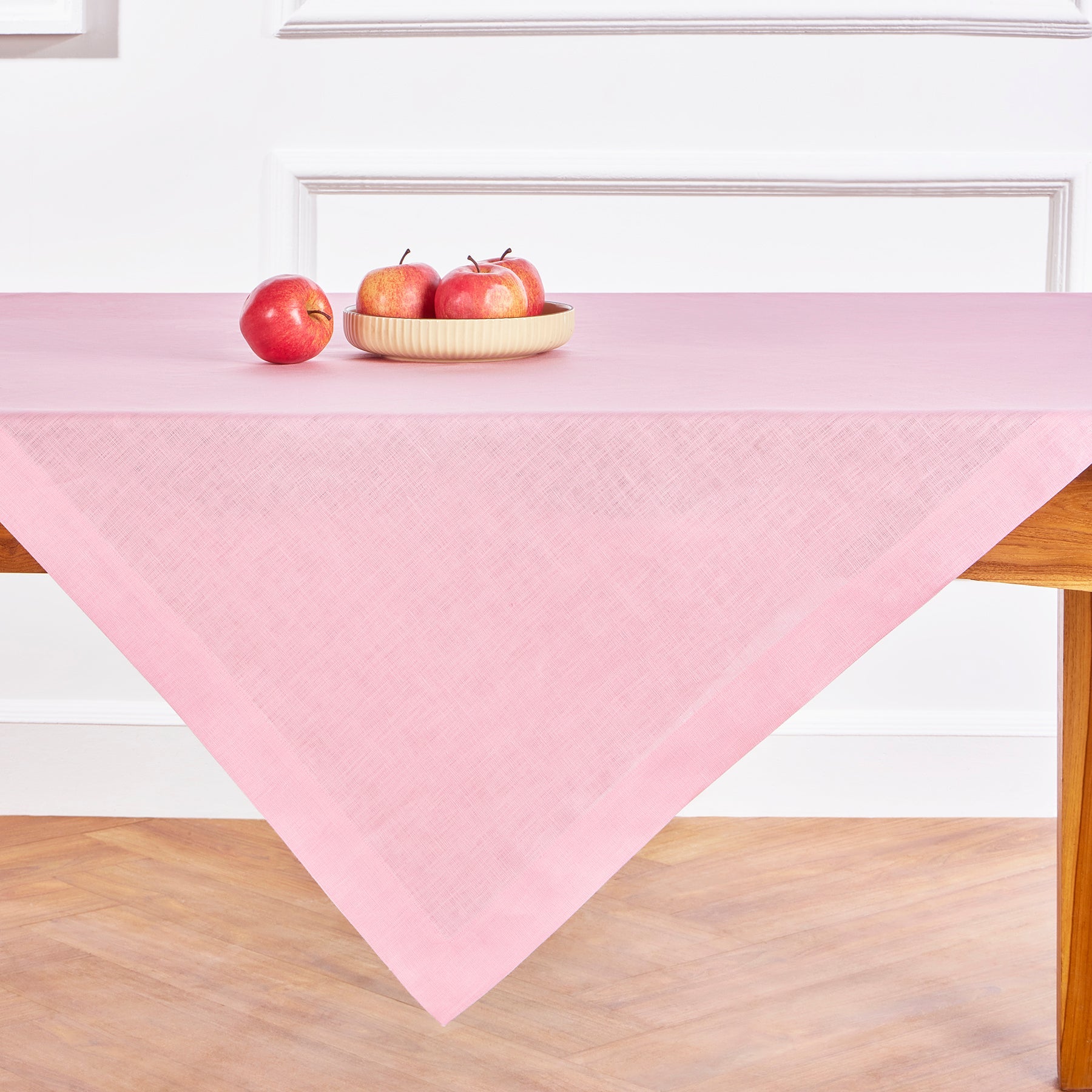 Fete Table Throw