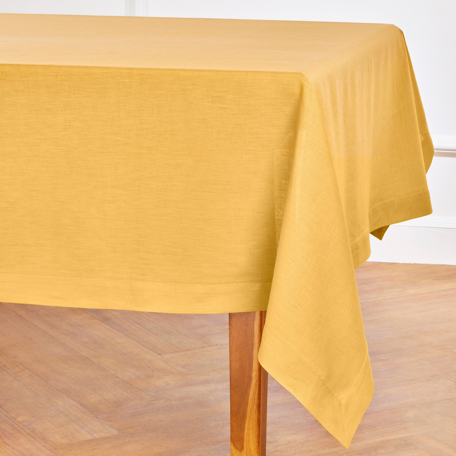 Fete Tablecloth