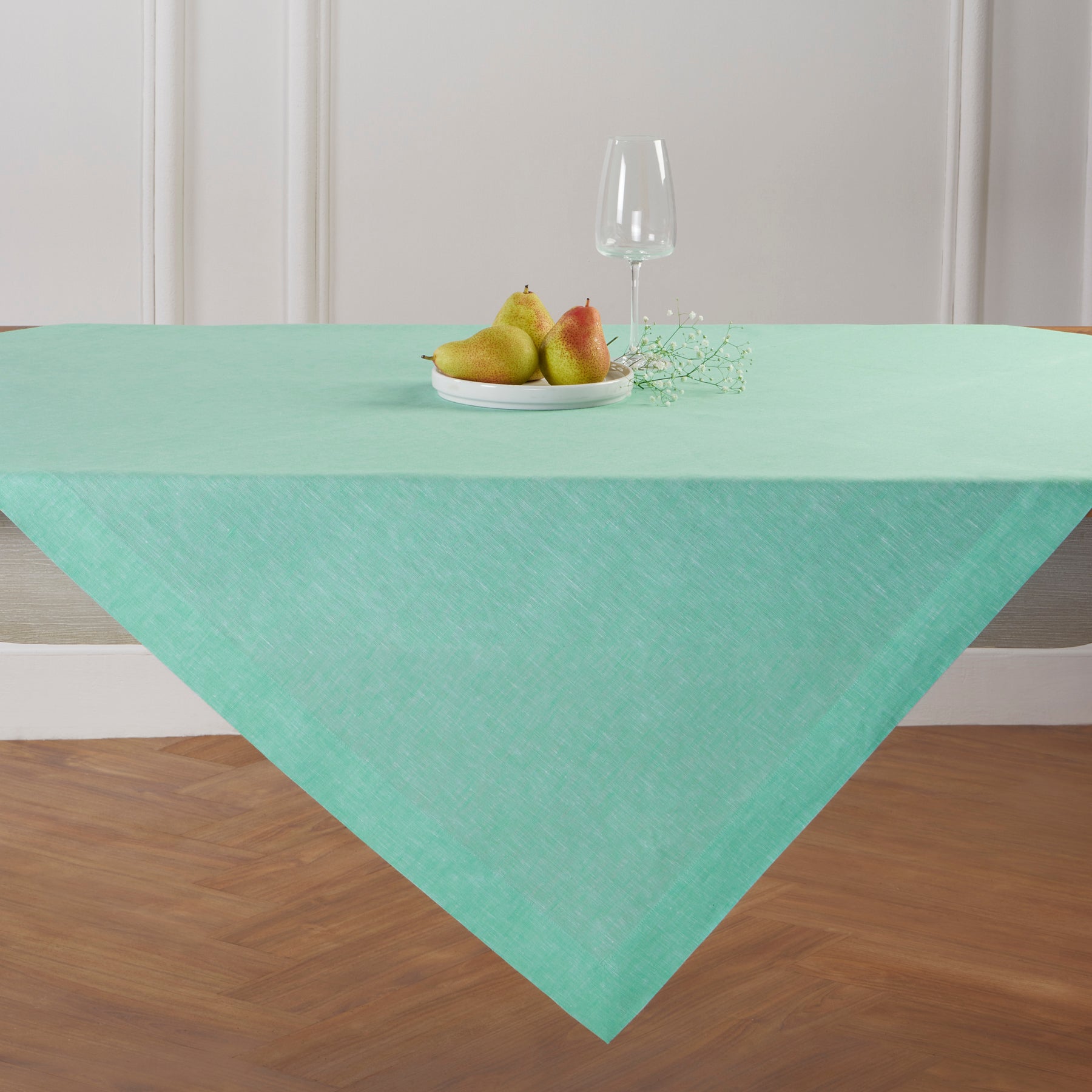 Athena Table Throw