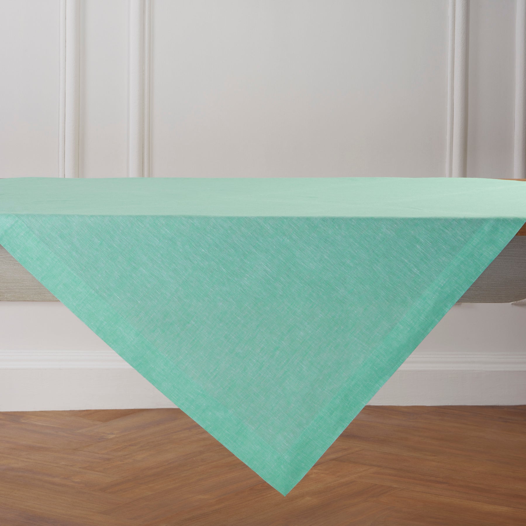 Athena Table Throw